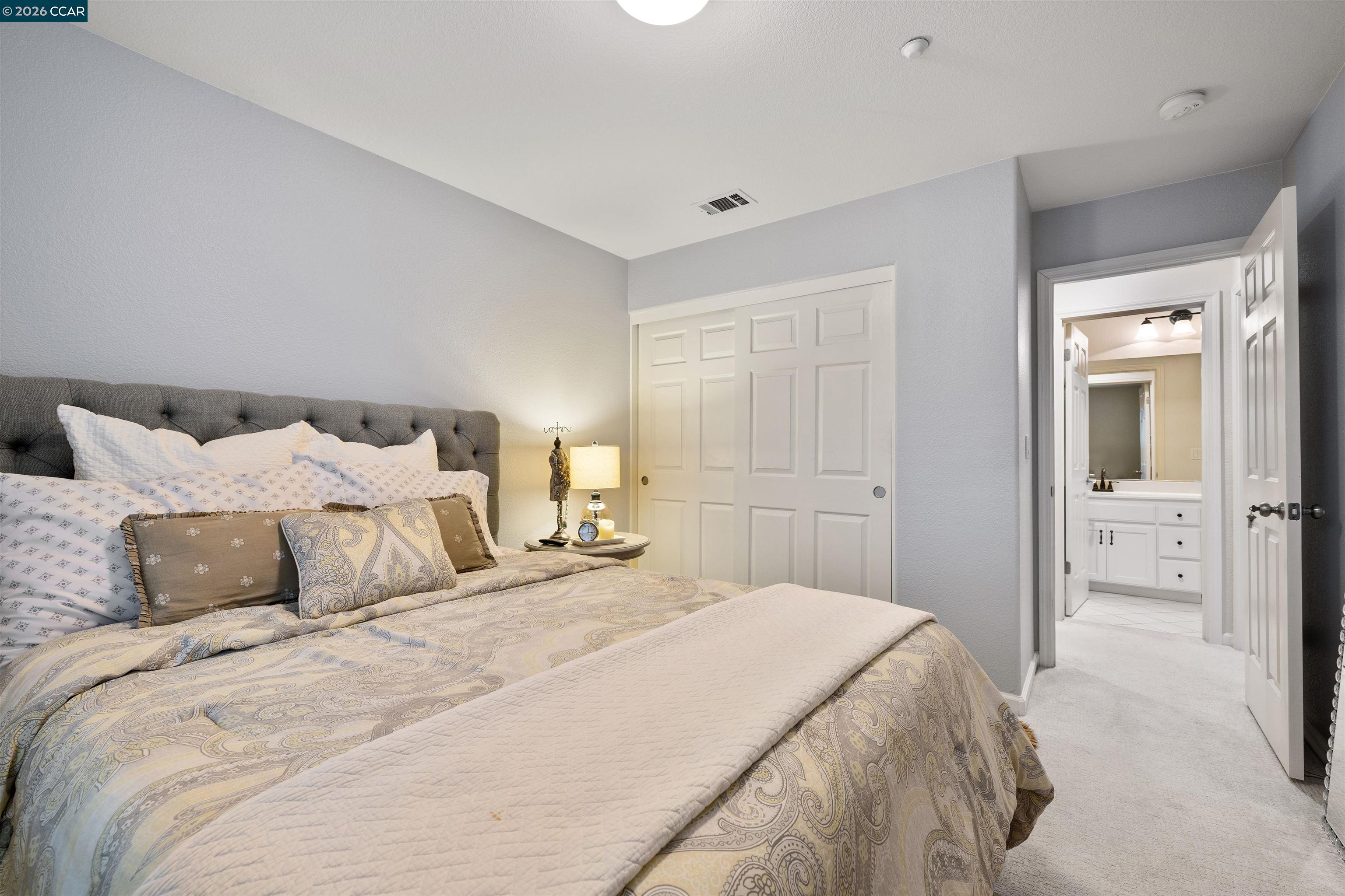 Photo #25: 41125376 Listing: Photo #25