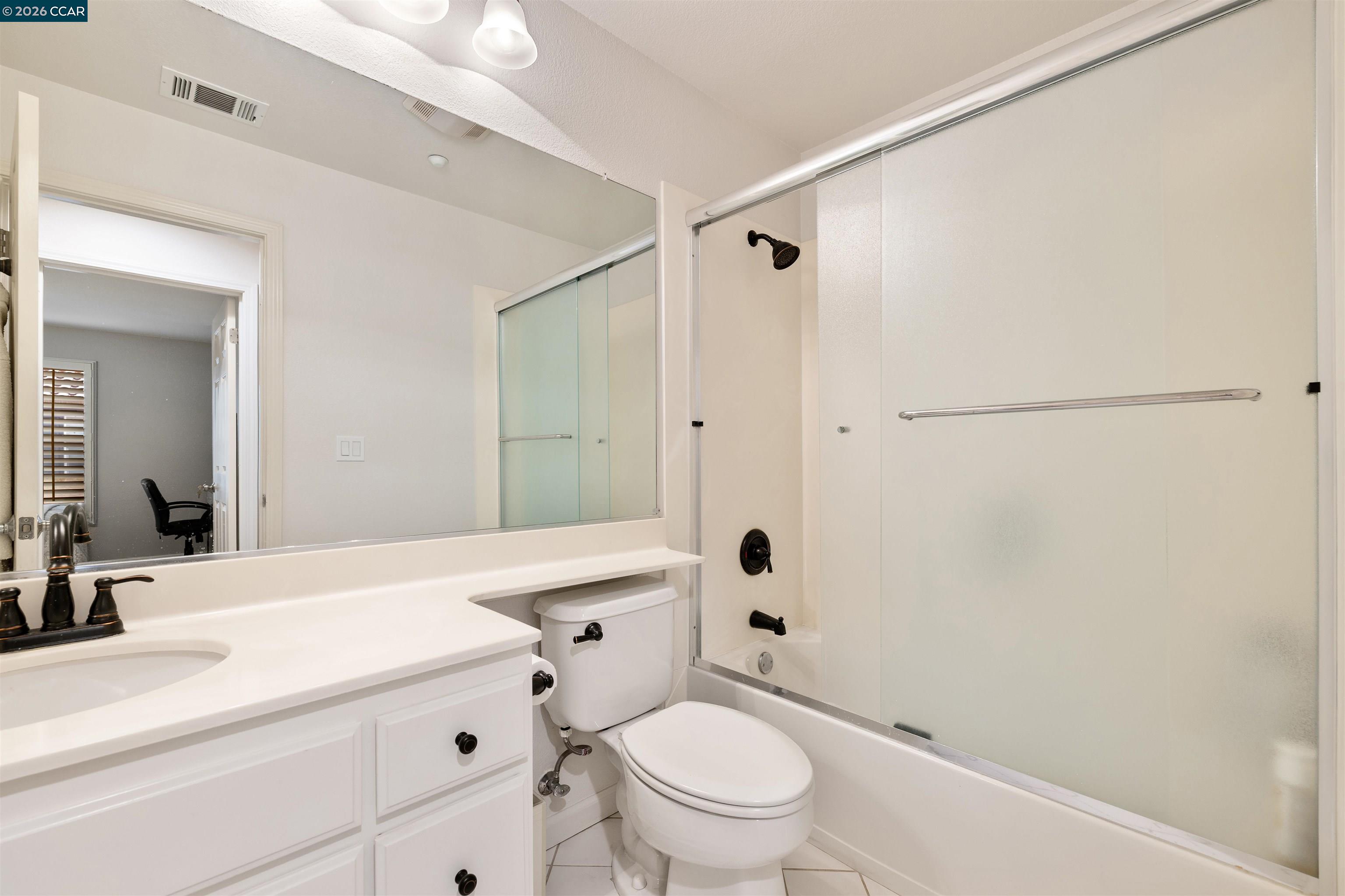 Photo #27: 41125376 Listing: Photo #27