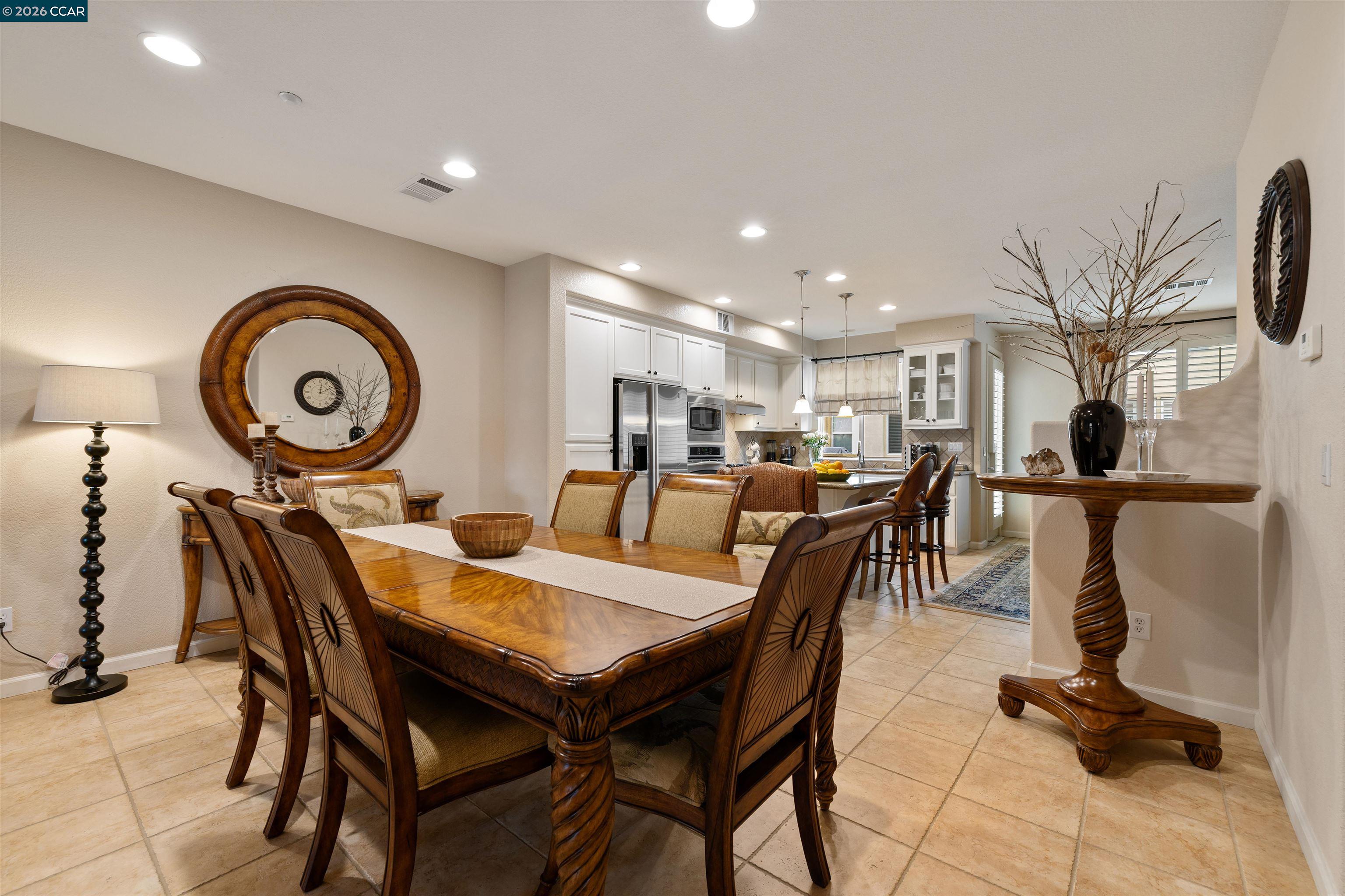 Photo #9: 41125376 Listing: Photo #9