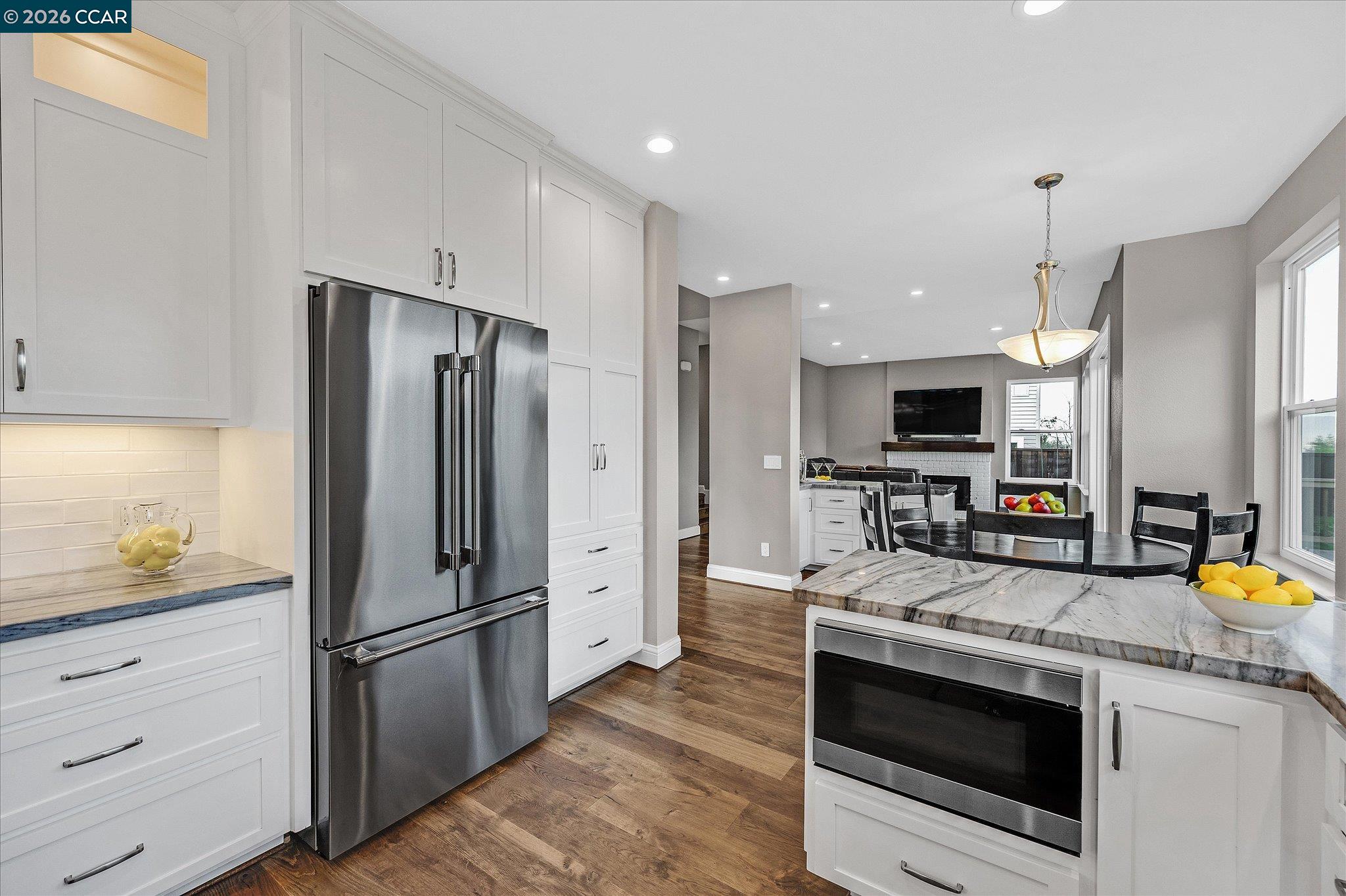 Detail Gallery Image 17 of 60 For 11205 Creekside Ct, Dublin,  CA 94568 - 4 Beds | 3 Baths