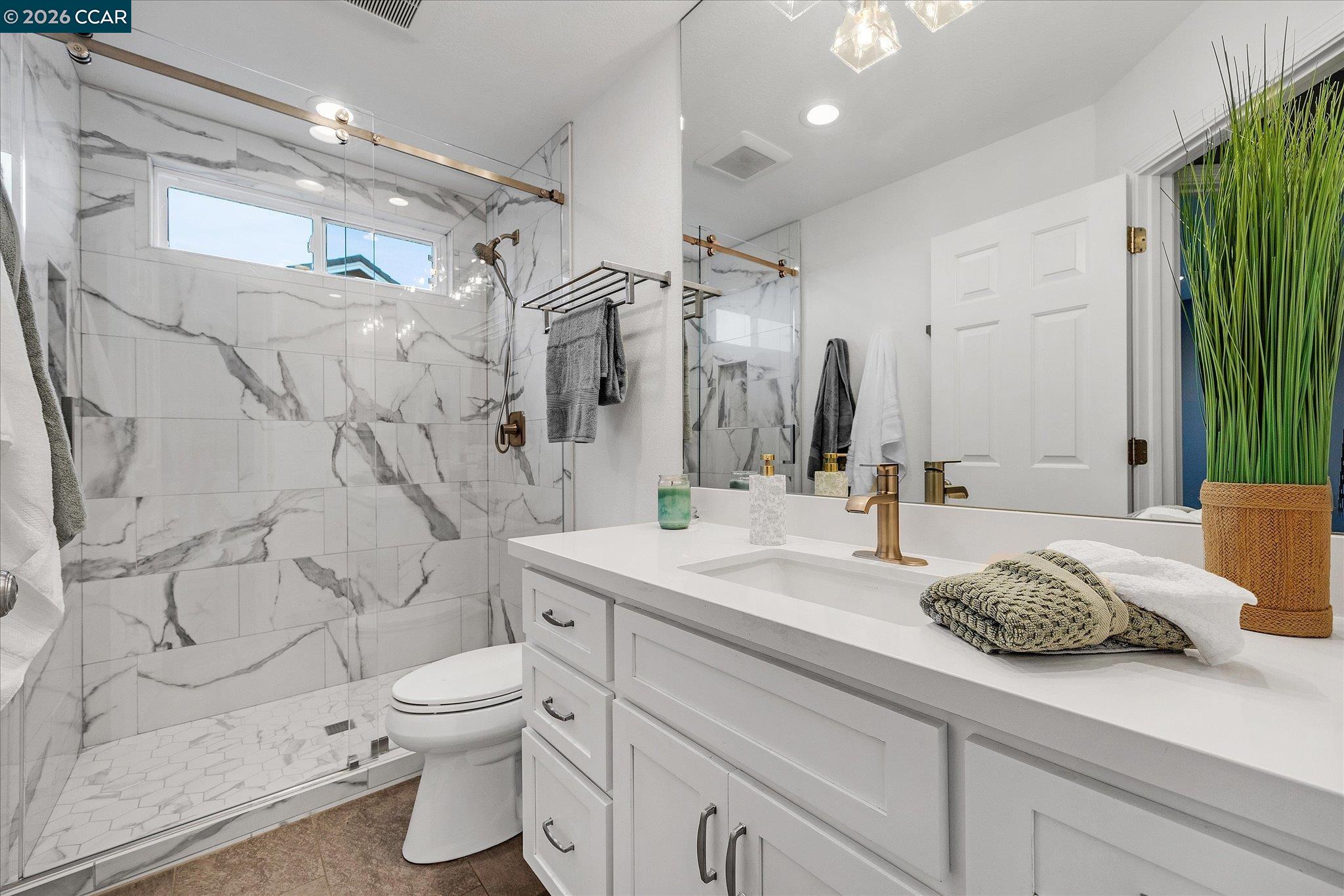 Detail Gallery Image 41 of 60 For 11205 Creekside Ct, Dublin,  CA 94568 - 4 Beds | 3 Baths