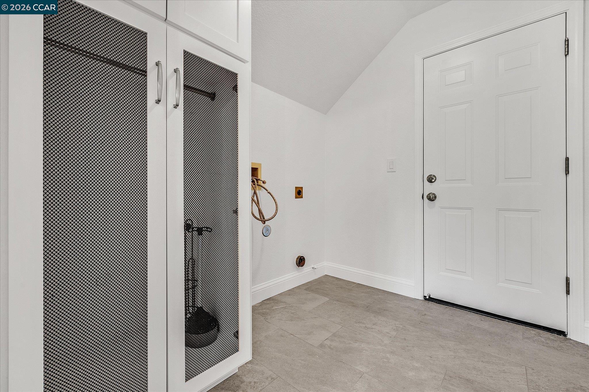 Detail Gallery Image 44 of 60 For 11205 Creekside Ct, Dublin,  CA 94568 - 4 Beds | 3 Baths