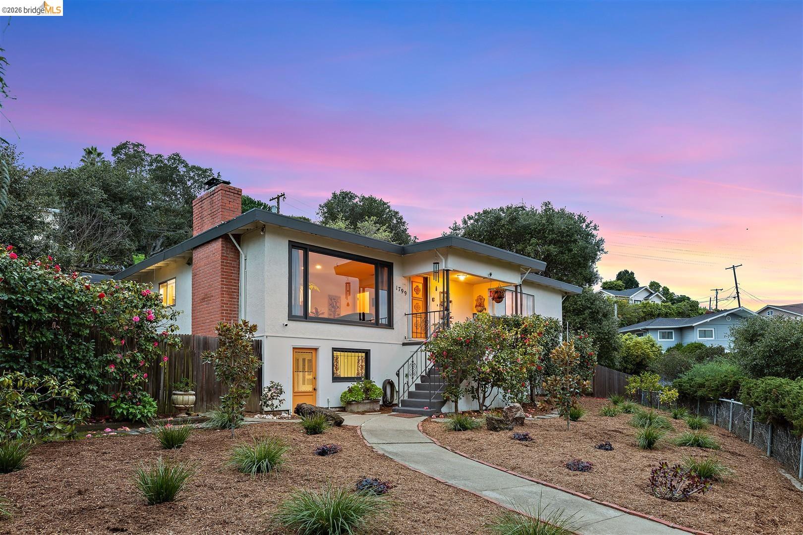 Front Image Thumbnail for EB41125382