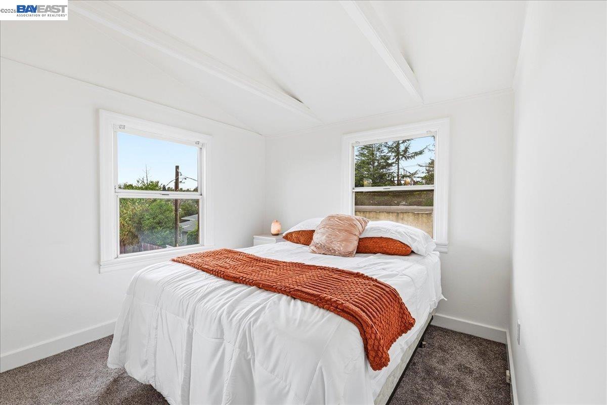 Detail Gallery Image 31 of 57 For 18425 Pepper St, Castro Valley,  CA 94546 - 4 Beds | 2 Baths