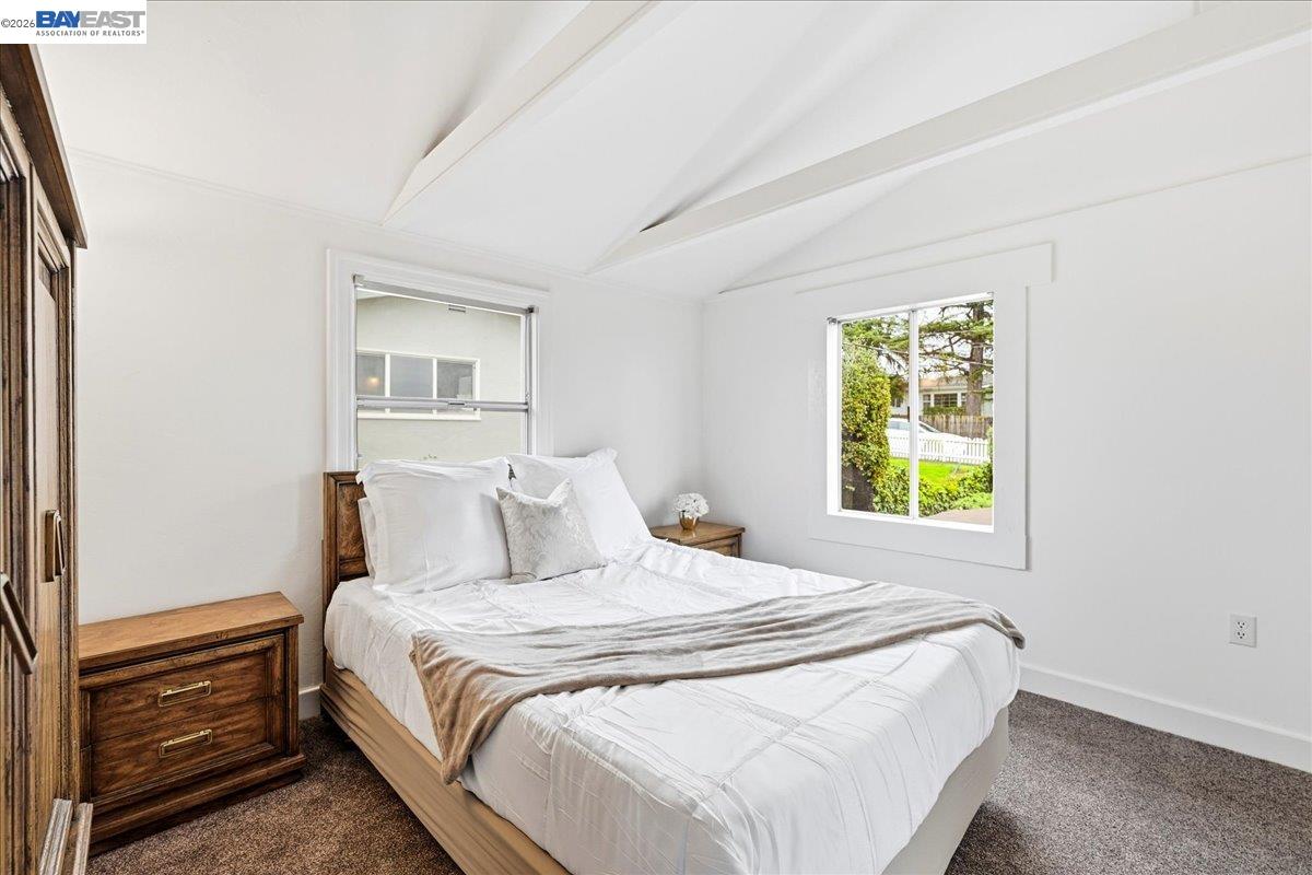 Detail Gallery Image 33 of 57 For 18425 Pepper St, Castro Valley,  CA 94546 - 4 Beds | 2 Baths