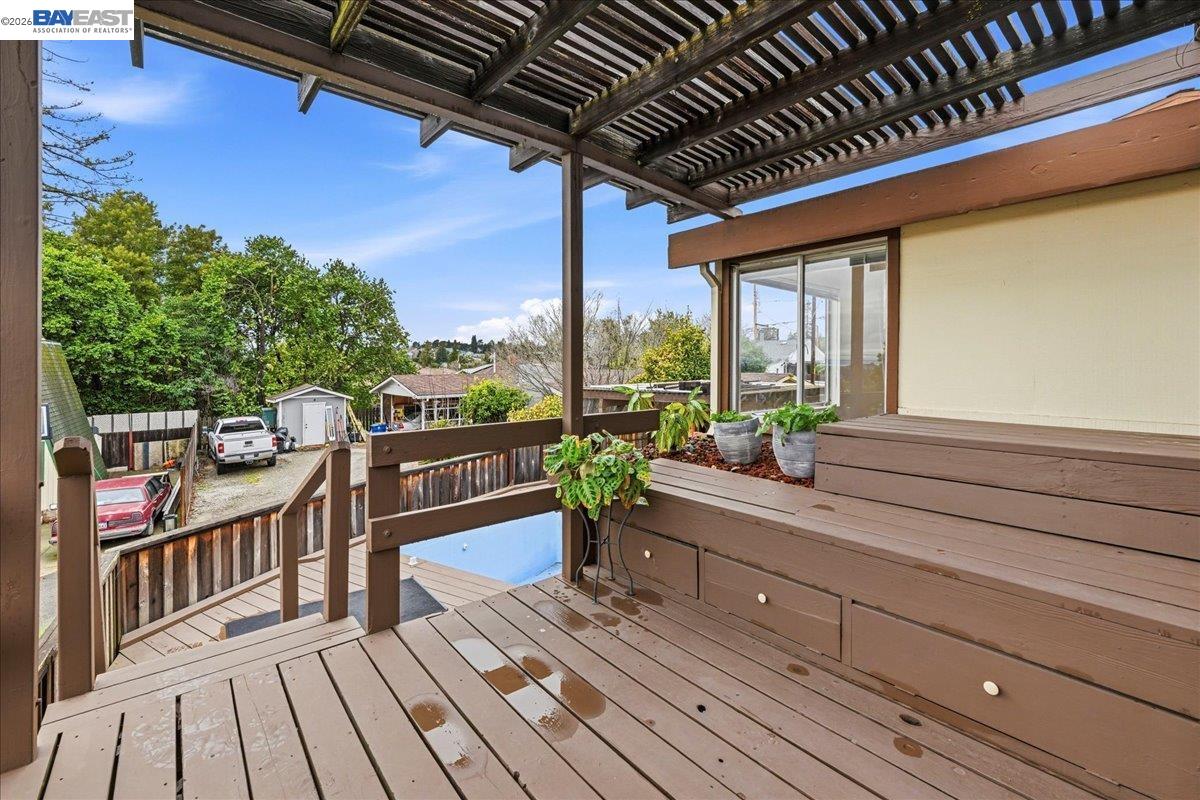 Detail Gallery Image 36 of 57 For 18425 Pepper St, Castro Valley,  CA 94546 - 4 Beds | 2 Baths