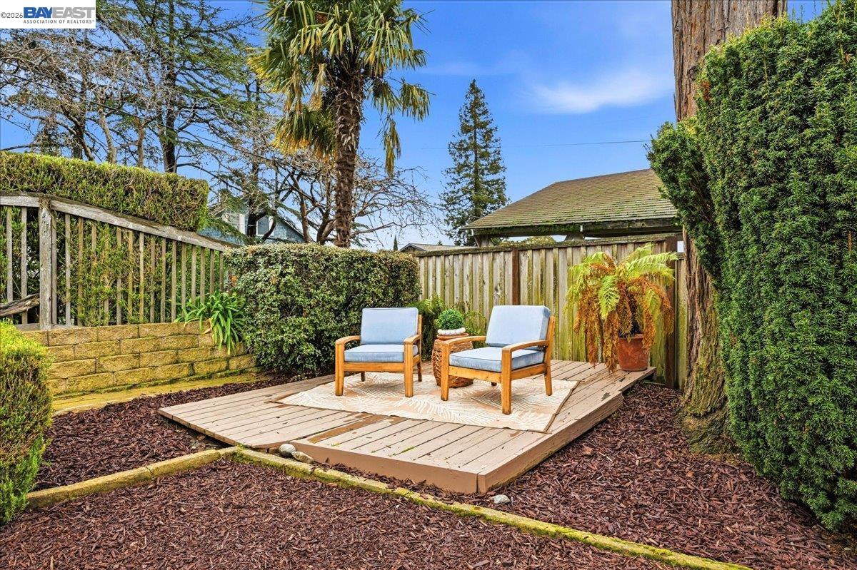 Detail Gallery Image 37 of 57 For 18425 Pepper St, Castro Valley,  CA 94546 - 4 Beds | 2 Baths