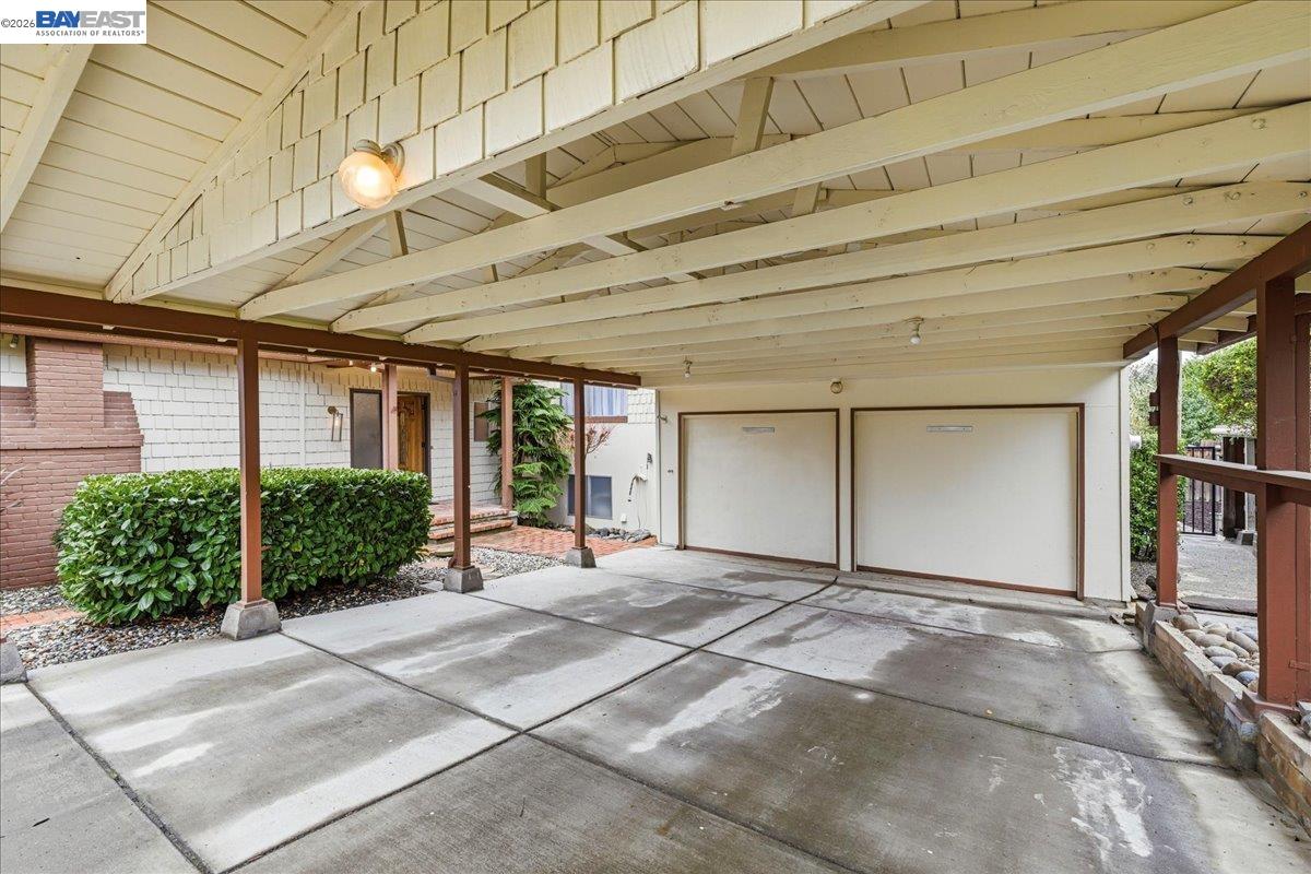 Detail Gallery Image 5 of 57 For 18425 Pepper St, Castro Valley,  CA 94546 - 4 Beds | 2 Baths