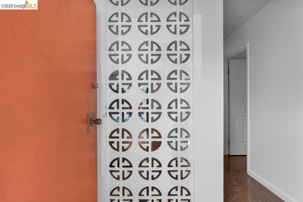 Detail Gallery Image 4 of 55 For 918 Adams Street, Albany,  CA 94706 - – Beds | – Baths