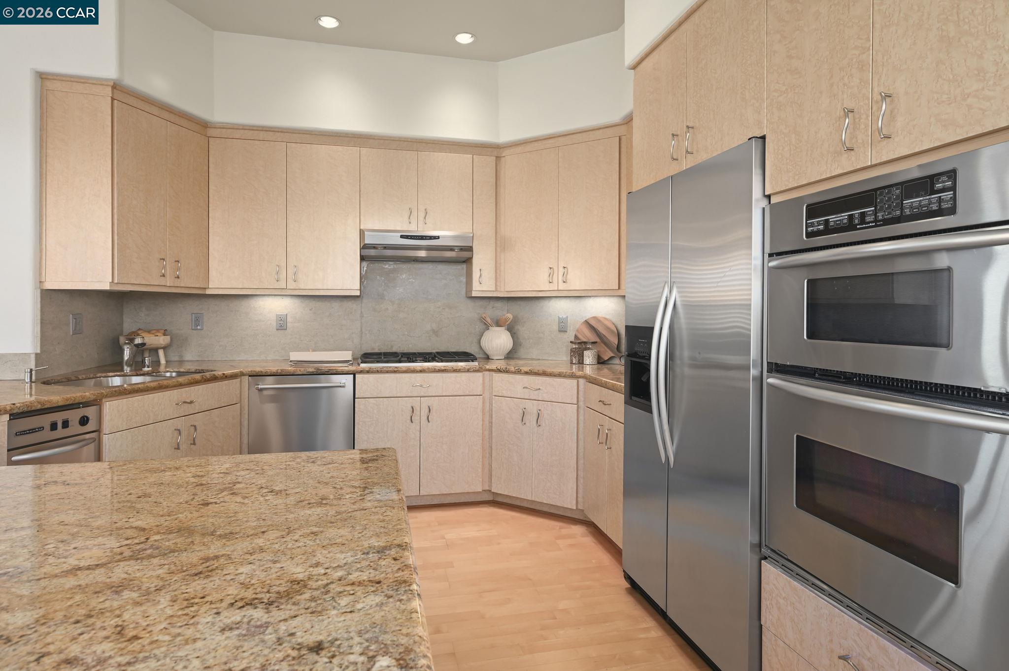 Photo #17: 41125385 Listing: Photo #17