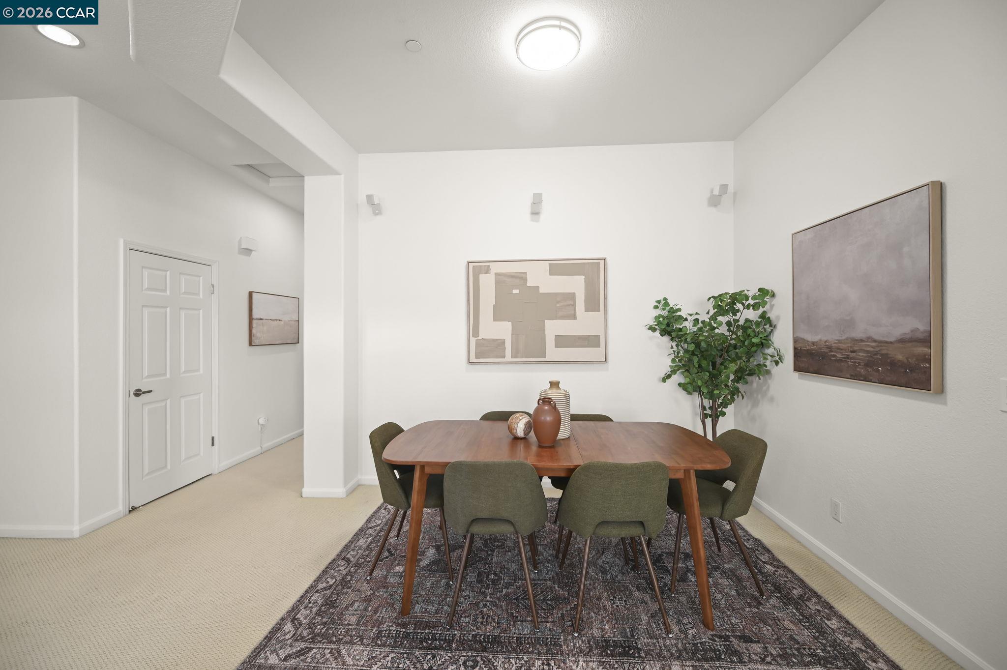 Photo #8: 41125385 Listing: Photo #8