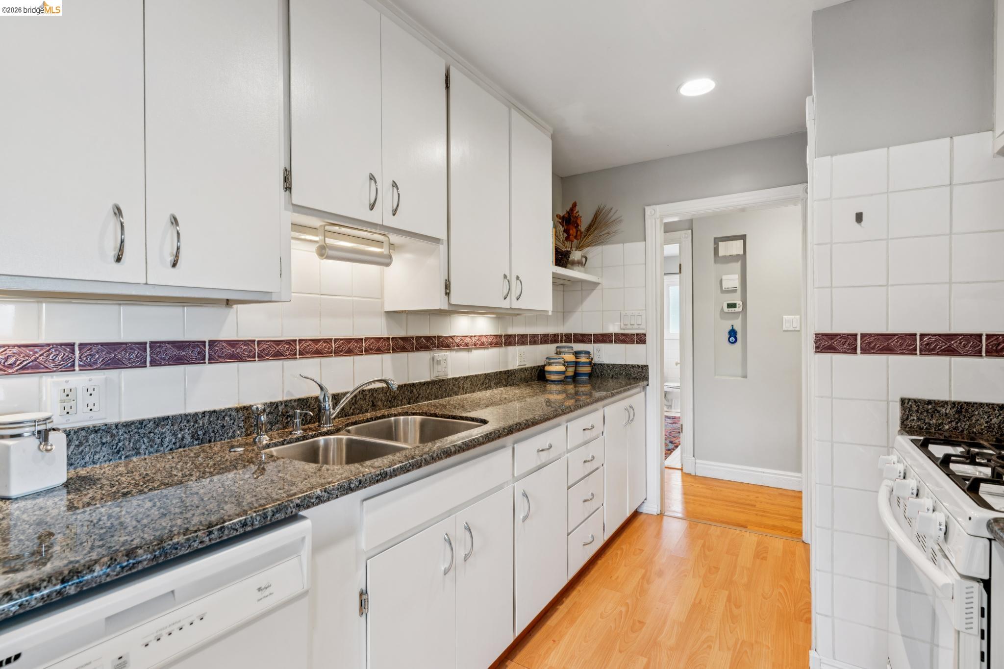 Detail Gallery Image 13 of 47 For 6201 Ralston Ave, Richmond,  CA 94805 - 3 Beds | 2 Baths