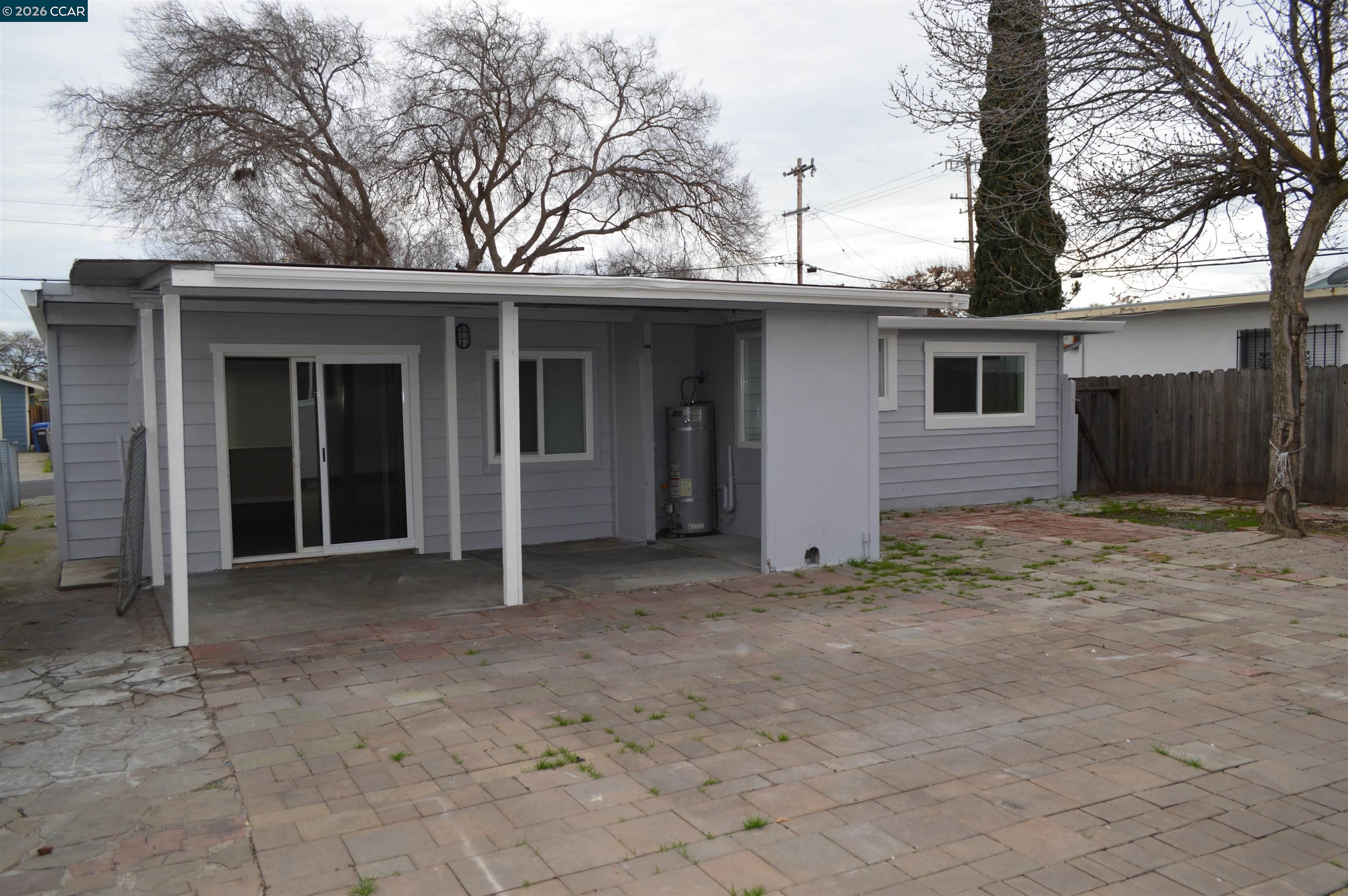 Detail Gallery Image 6 of 9 For 93 Beach Dr, Bay Point,  CA 94565 - 3 Beds | 1 Baths