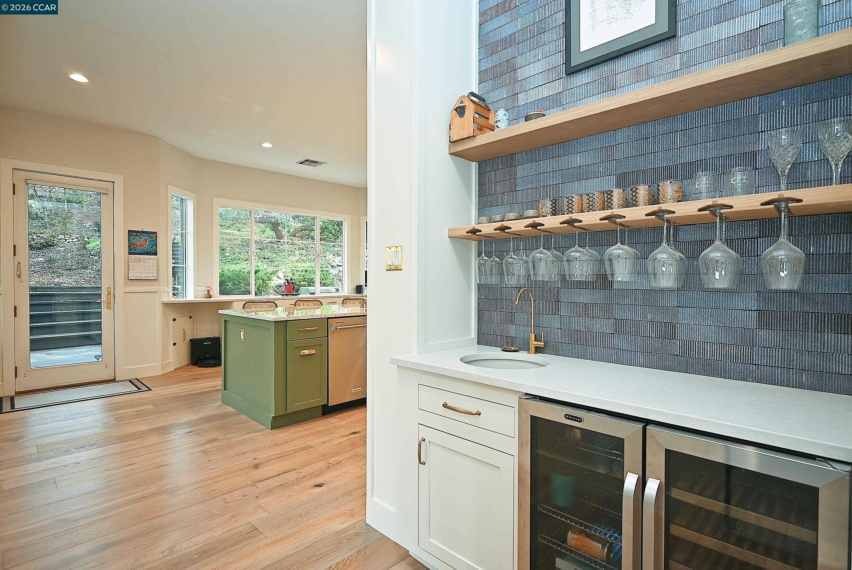 Detail Gallery Image 19 of 60 For 1239 Sunrise Ridge Dr, Lafayette,  CA 94549 - 6 Beds | 3/1 Baths