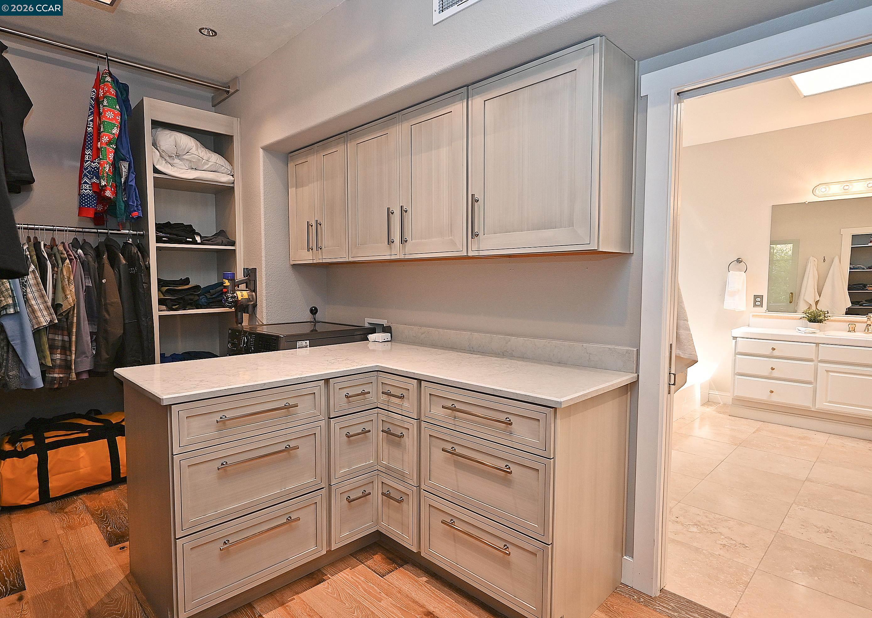 Detail Gallery Image 30 of 60 For 1239 Sunrise Ridge Dr, Lafayette,  CA 94549 - 6 Beds | 3/1 Baths