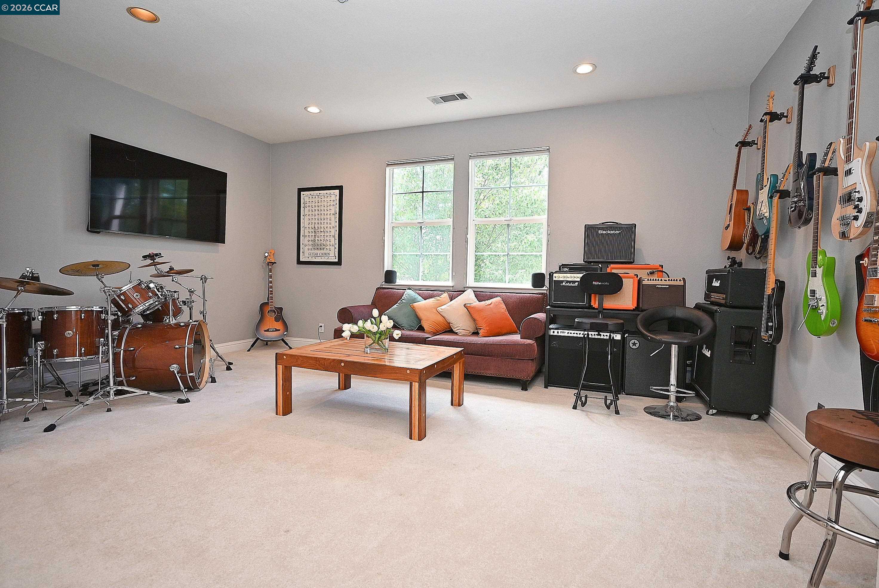 Detail Gallery Image 31 of 60 For 1239 Sunrise Ridge Dr, Lafayette,  CA 94549 - 6 Beds | 3/1 Baths