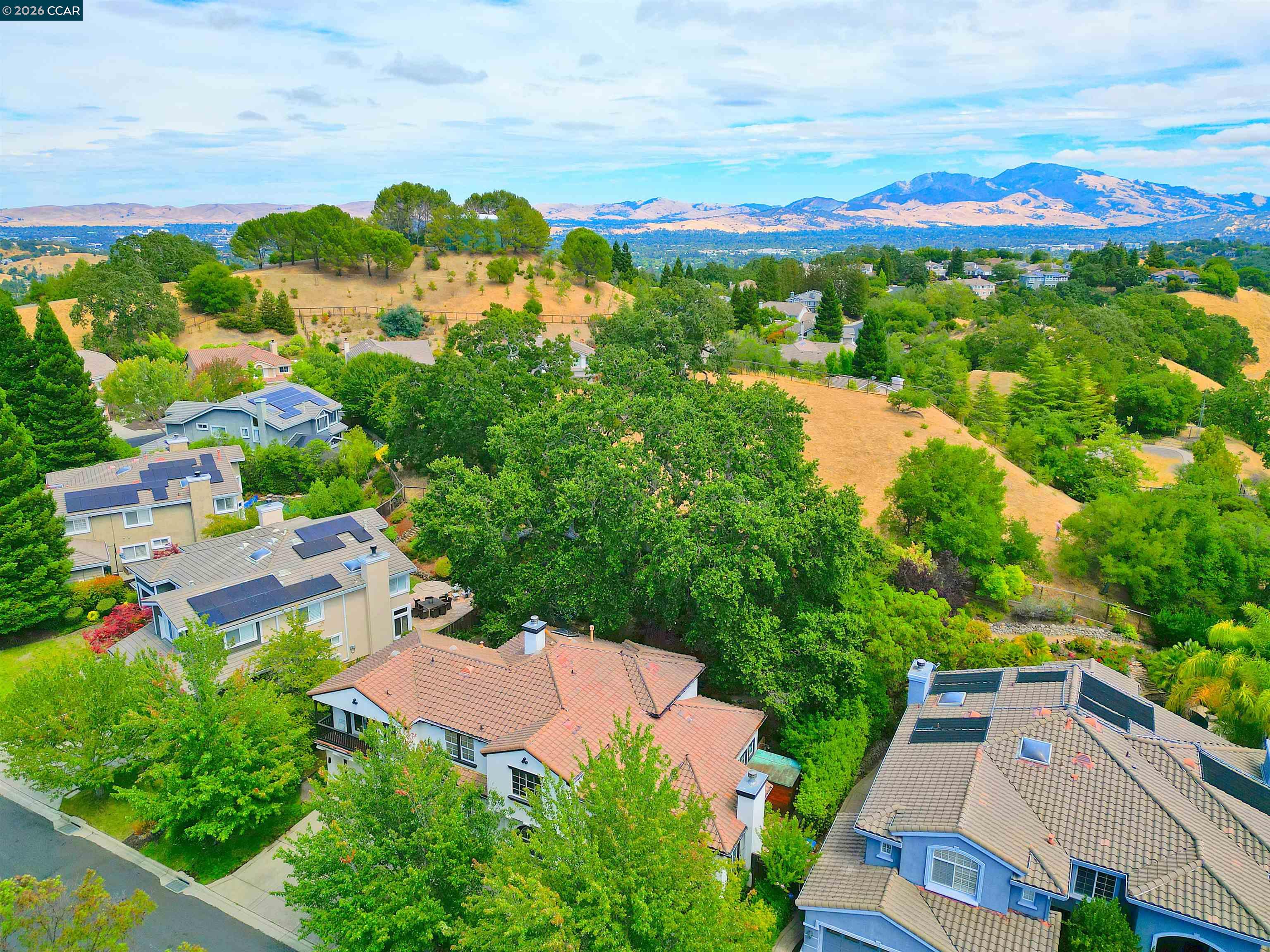 Detail Gallery Image 49 of 60 For 1239 Sunrise Ridge Dr, Lafayette,  CA 94549 - 6 Beds | 3/1 Baths