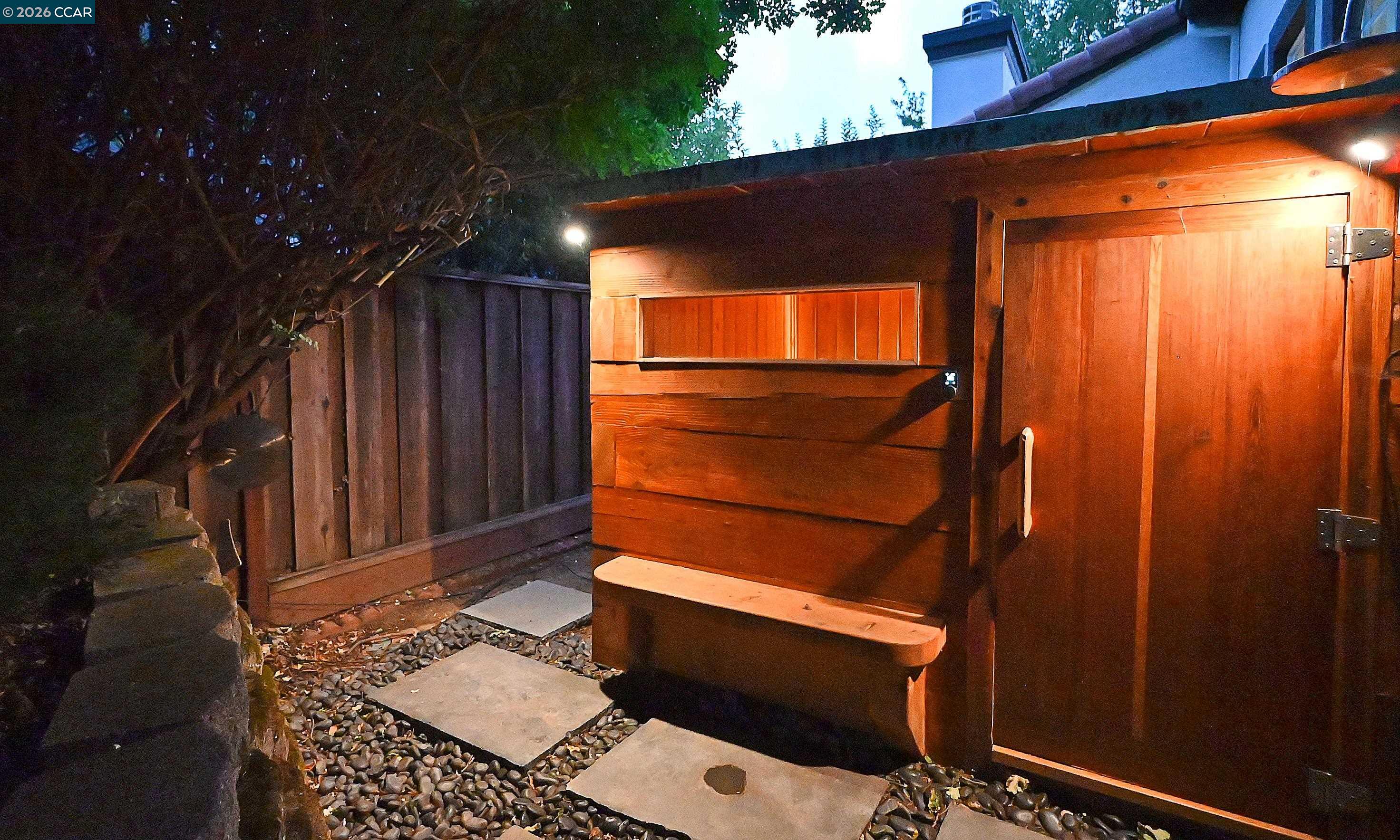 Detail Gallery Image 55 of 60 For 1239 Sunrise Ridge Dr, Lafayette,  CA 94549 - 6 Beds | 3/1 Baths