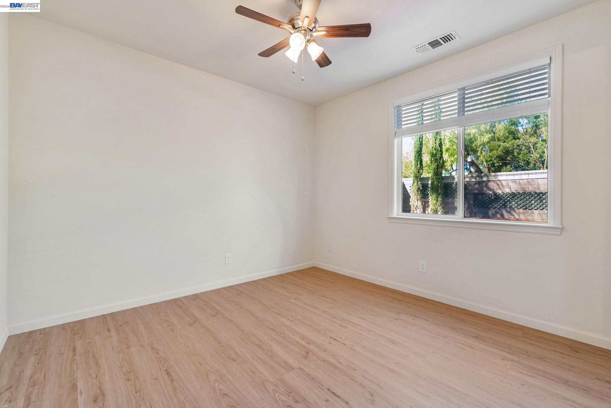 Detail Gallery Image 20 of 51 For 5675 Arcadia Cir, Discovery Bay,  CA 94505 - 4 Beds | 3/1 Baths