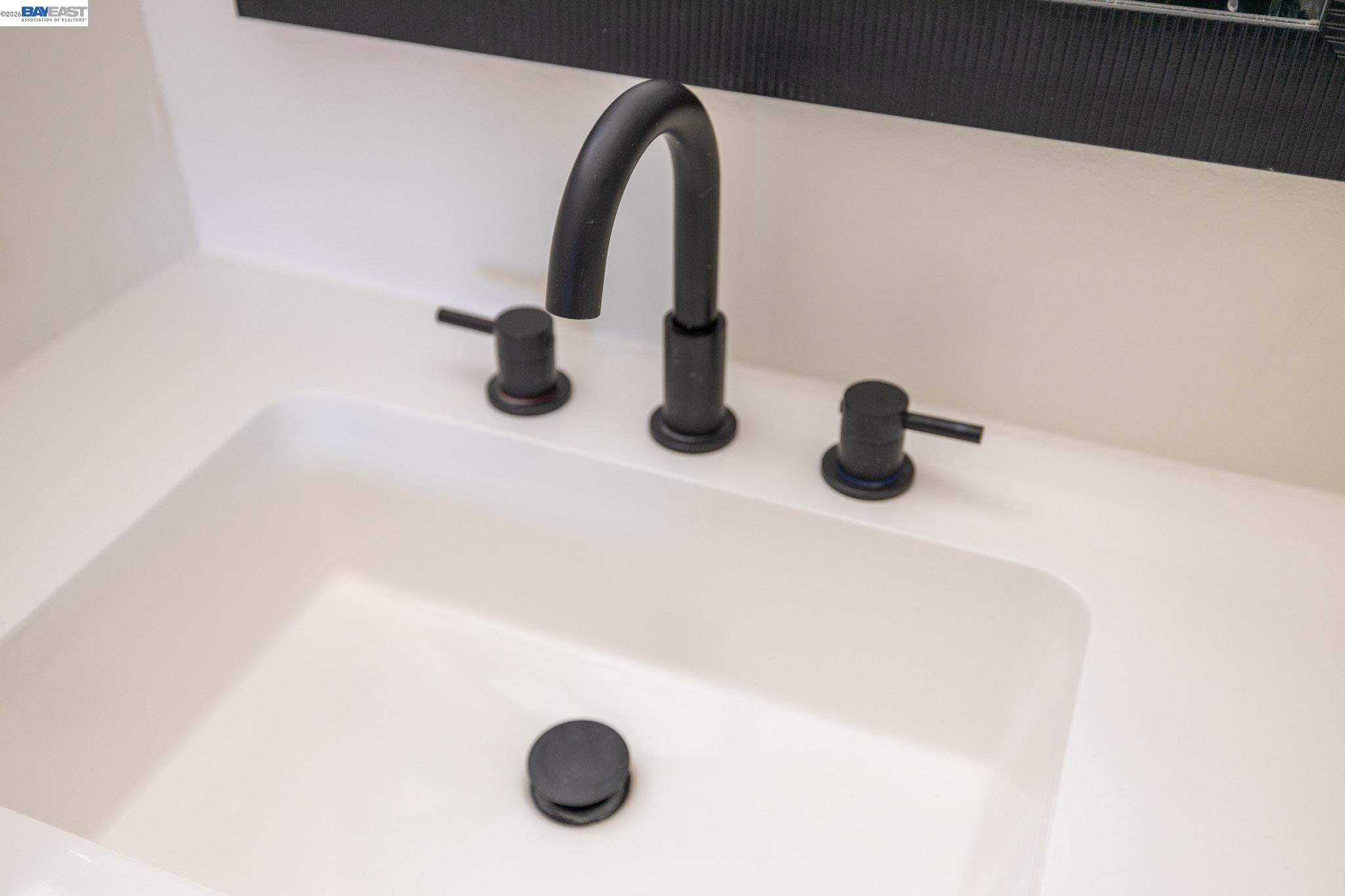 Detail Gallery Image 24 of 42 For 2540 E 16th St, Oakland,  CA 94601 - 3 Beds | 2 Baths