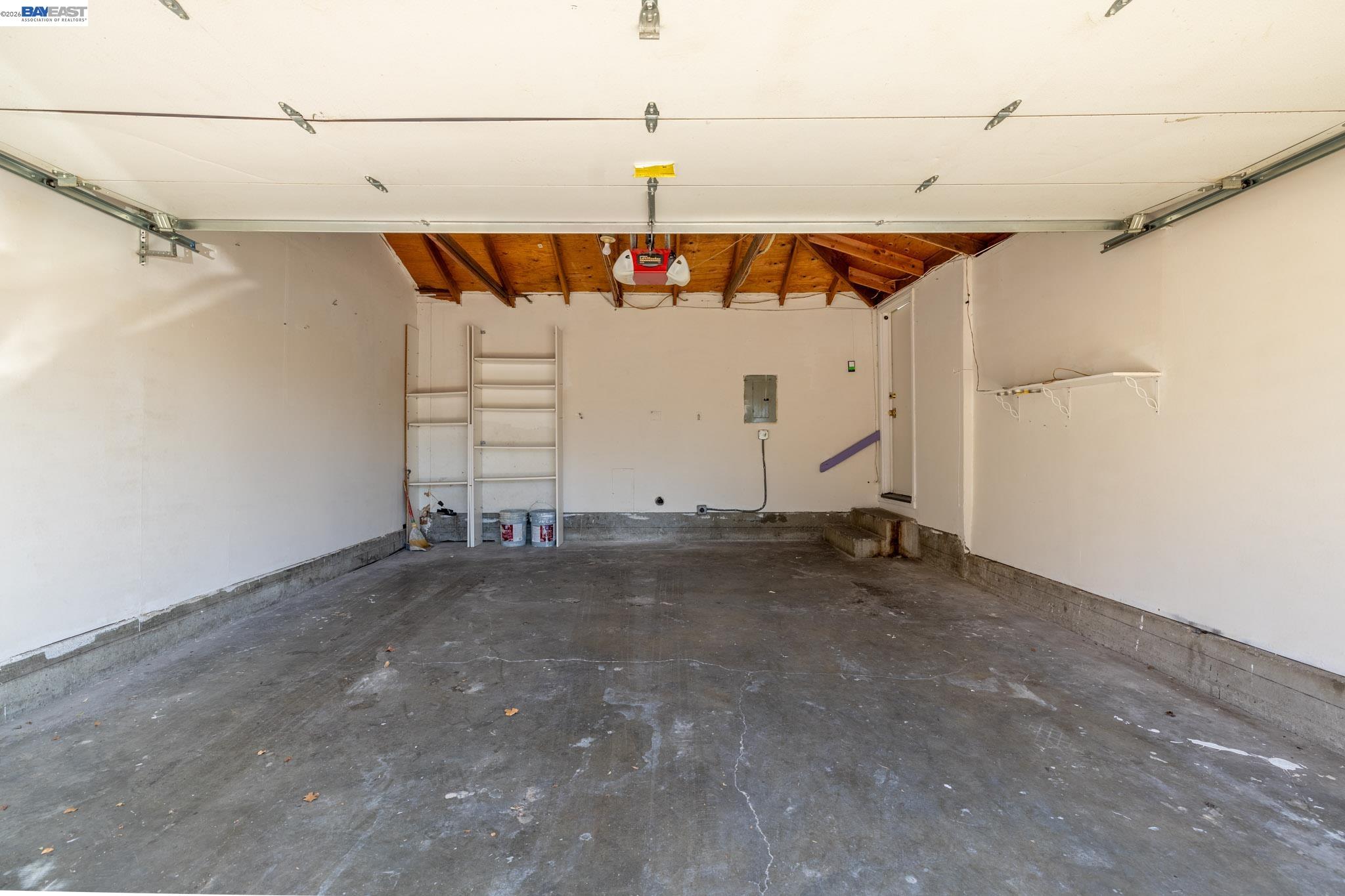 Detail Gallery Image 41 of 42 For 2540 E 16th St, Oakland,  CA 94601 - 3 Beds | 2 Baths