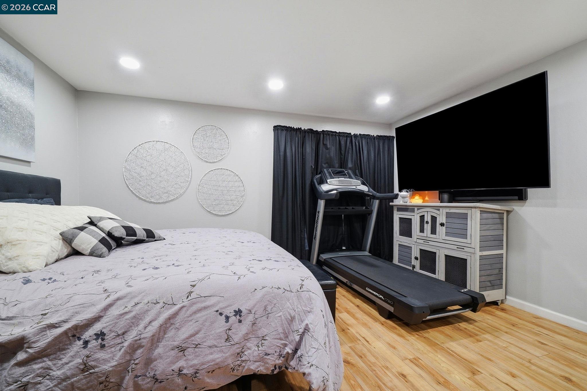 Photo #25: 41125399 Listing: Photo #25