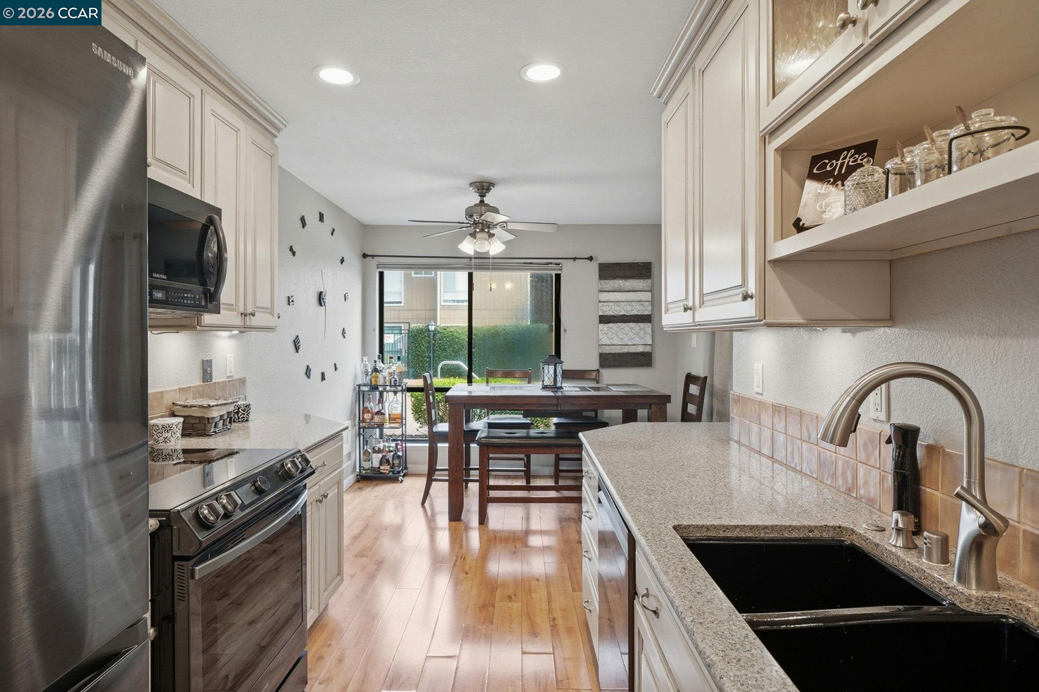 Photo #9: 41125399 Listing: Photo #9