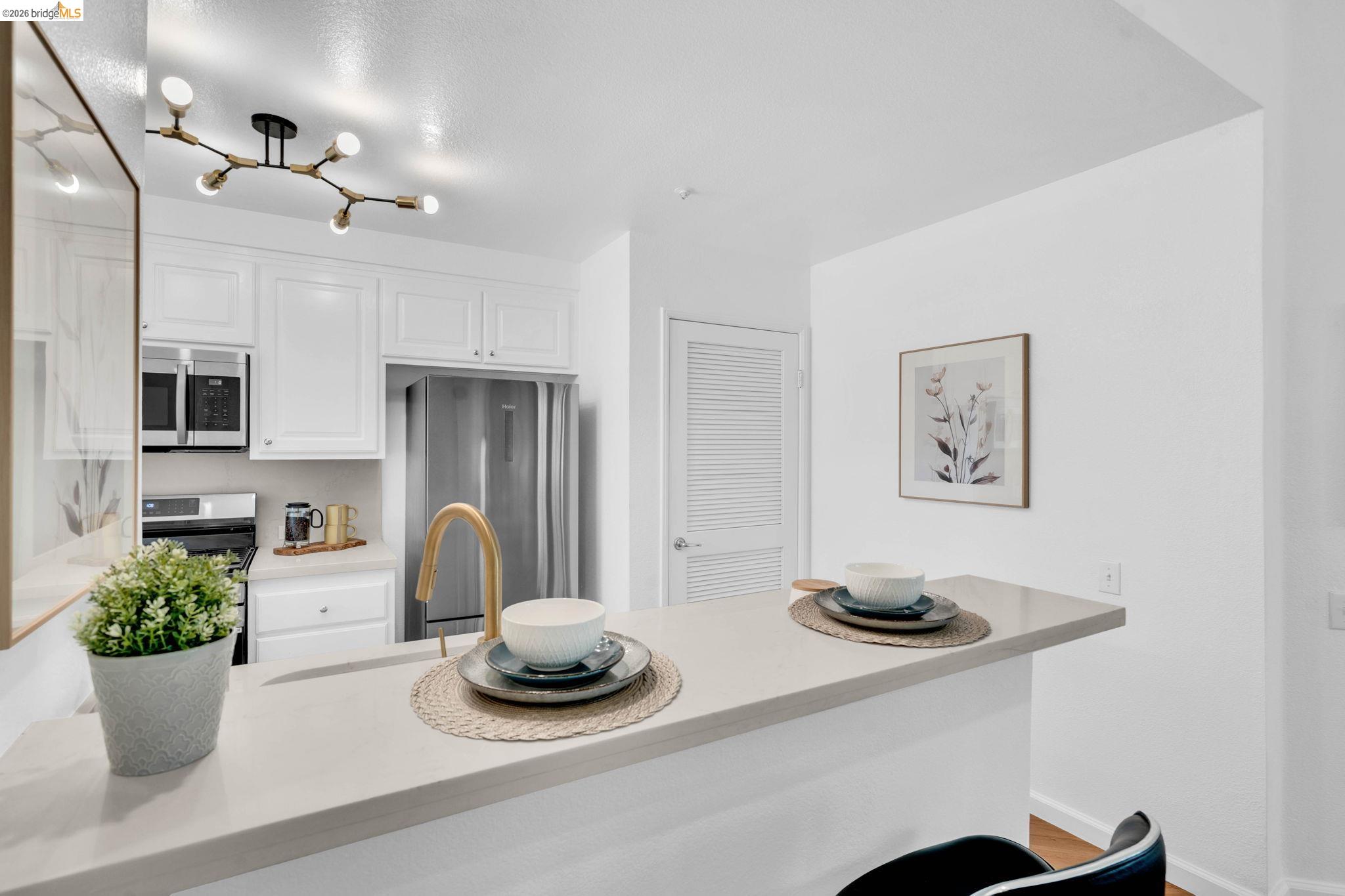 Photo #9: 41125400 Listing: Photo #9