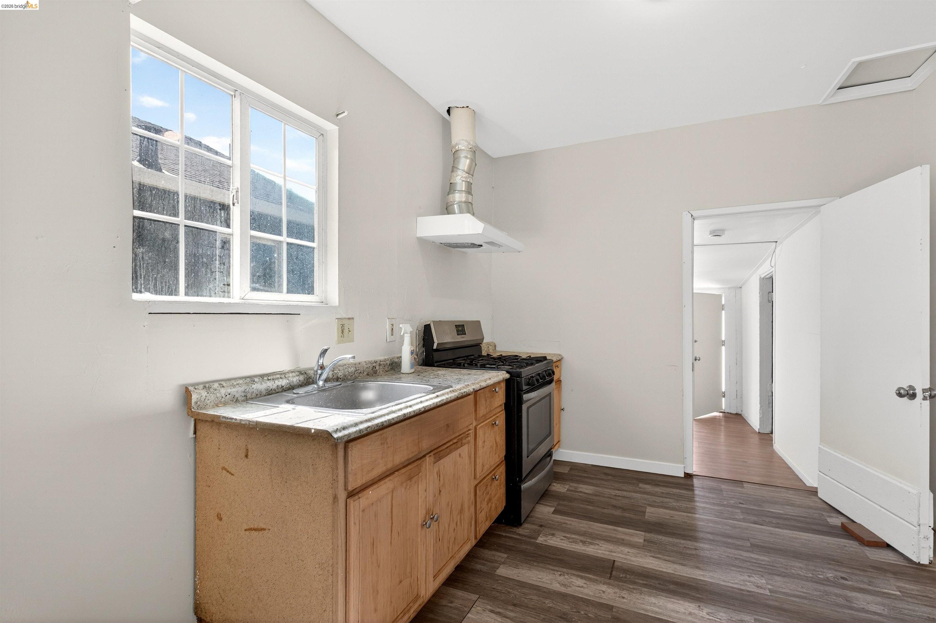 1217 82Nd Ave, Oakland CA 94621 — photo 12