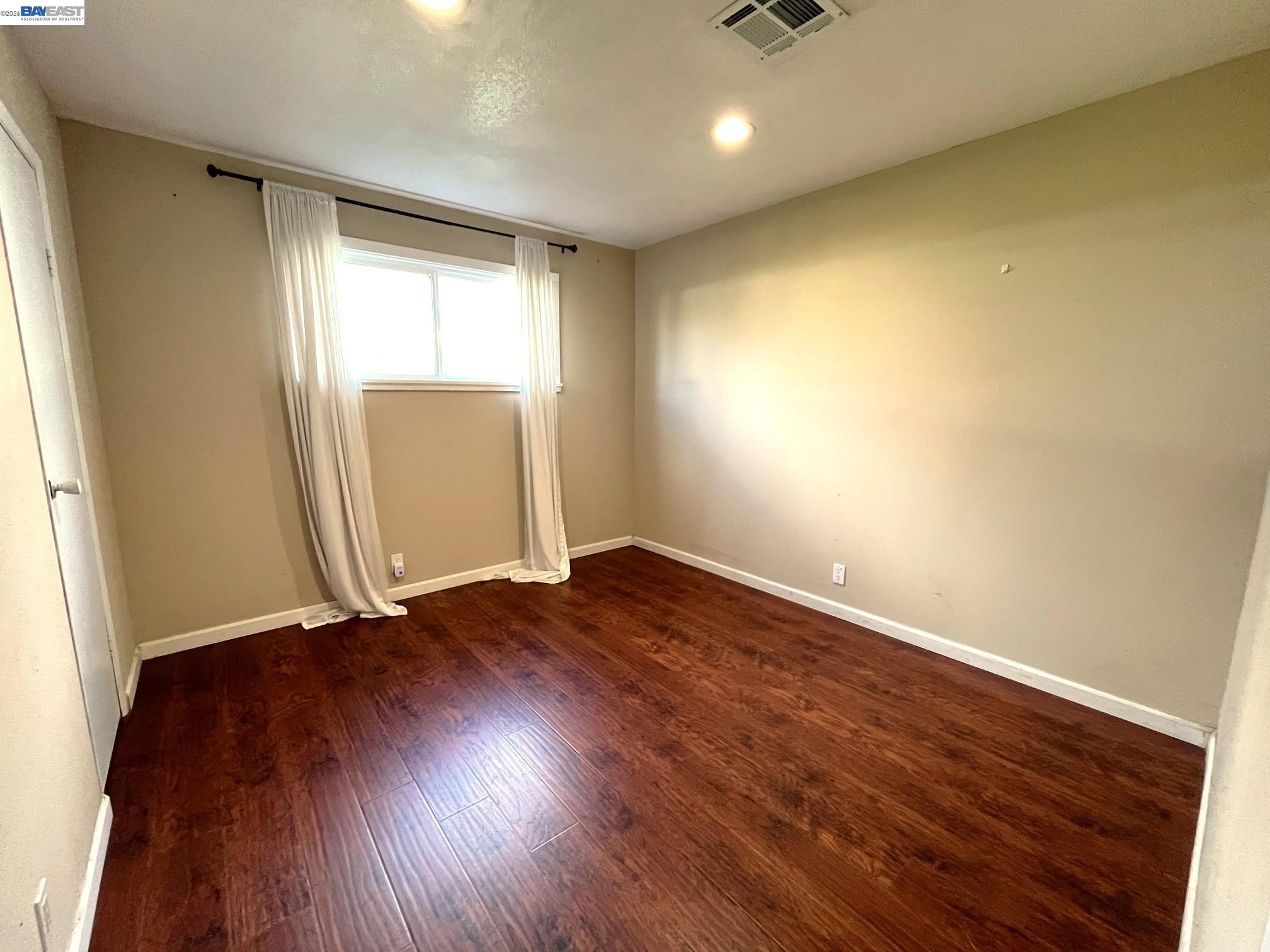 Detail Gallery Image 20 of 42 For 179 Kona Circle, Union City,  CA 94587-0000 - 2 Beds | 2 Baths