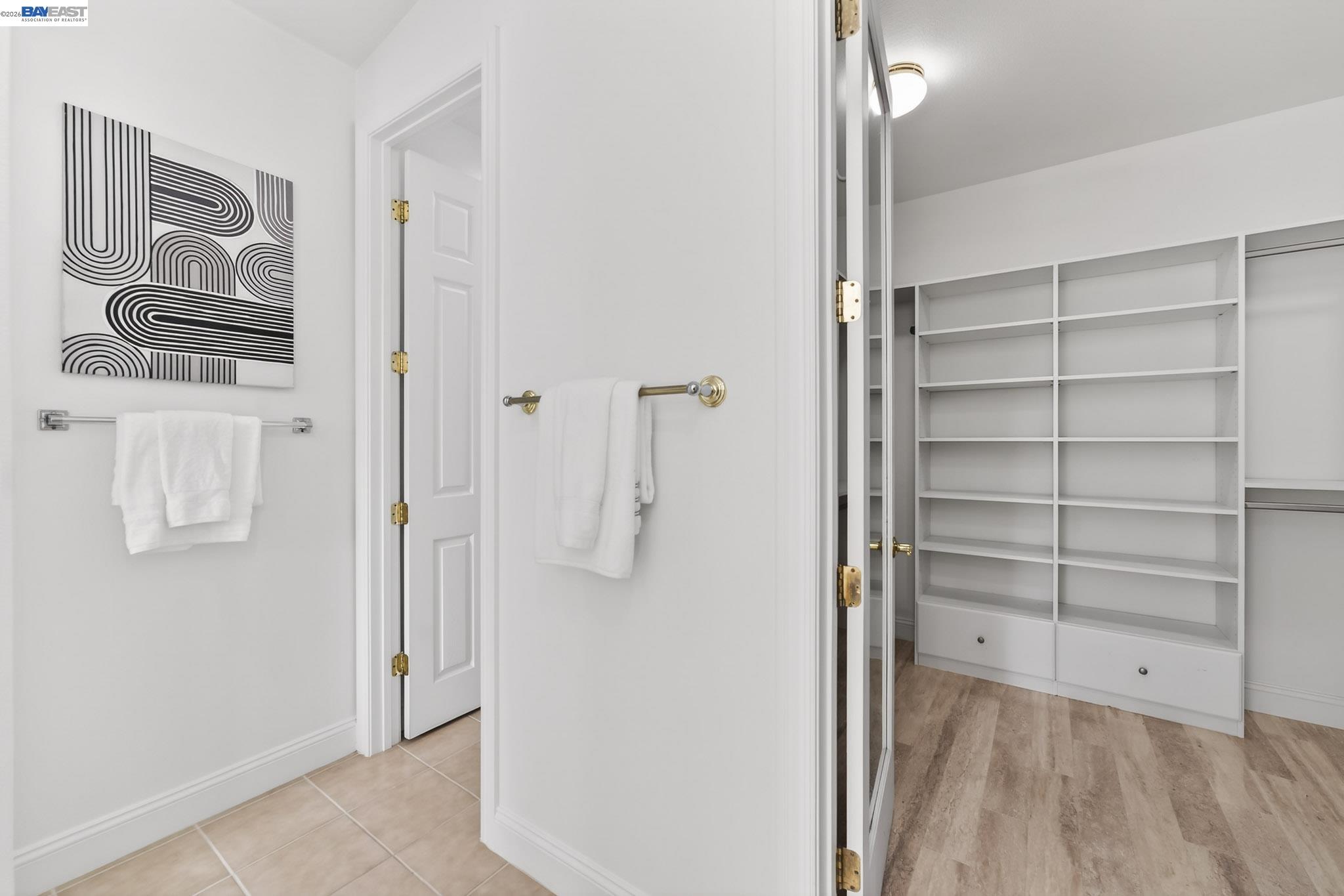 Detail Gallery Image 25 of 34 For 2848 E Cog Hill Ter, Dublin,  CA 94568 - 6 Beds | 4/1 Baths