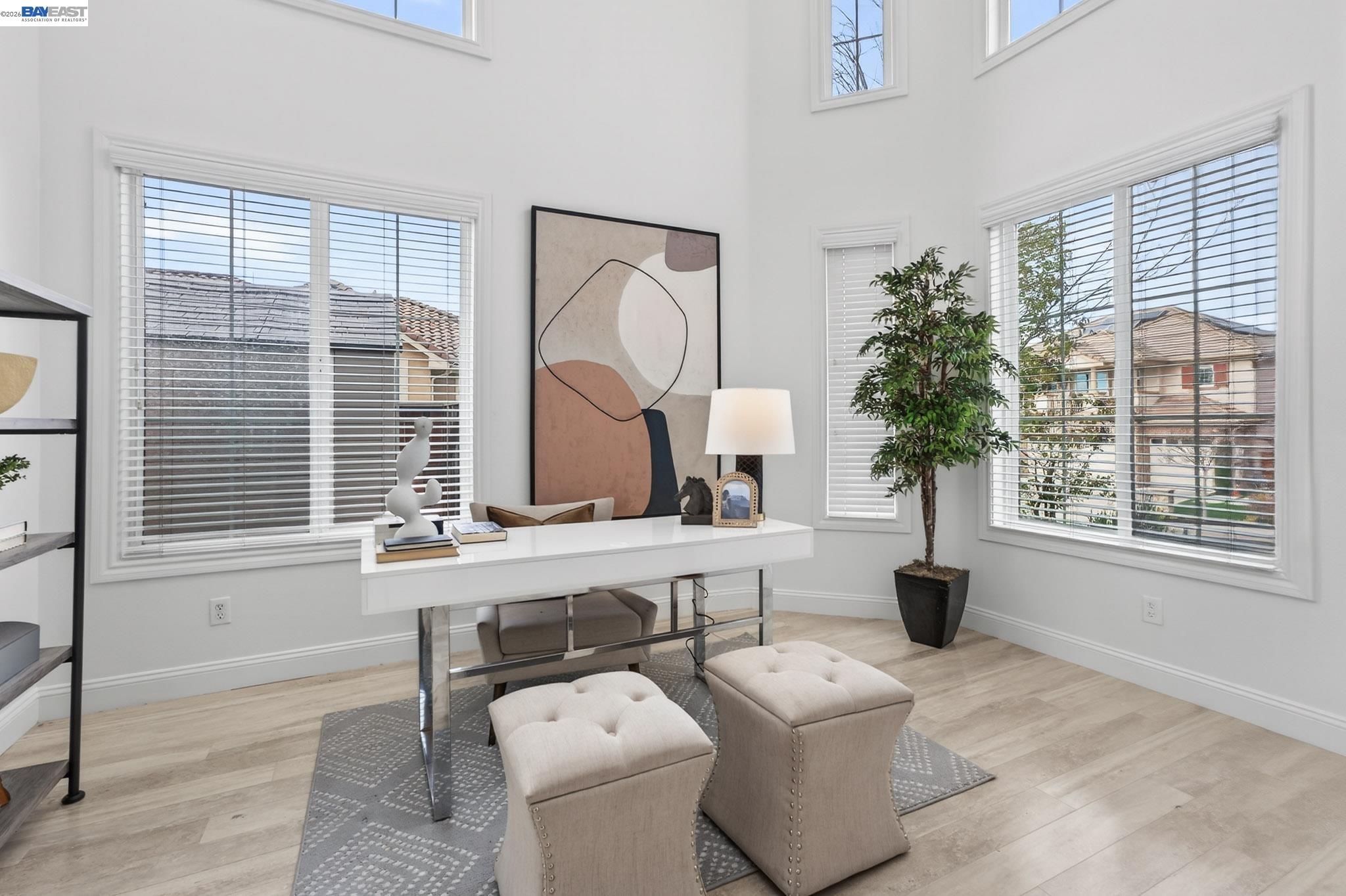 Detail Gallery Image 6 of 34 For 2848 E Cog Hill Ter, Dublin,  CA 94568 - 6 Beds | 4/1 Baths