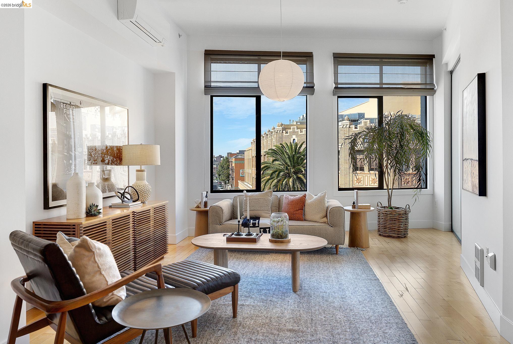 Front Image Thumbnail for EB41125414