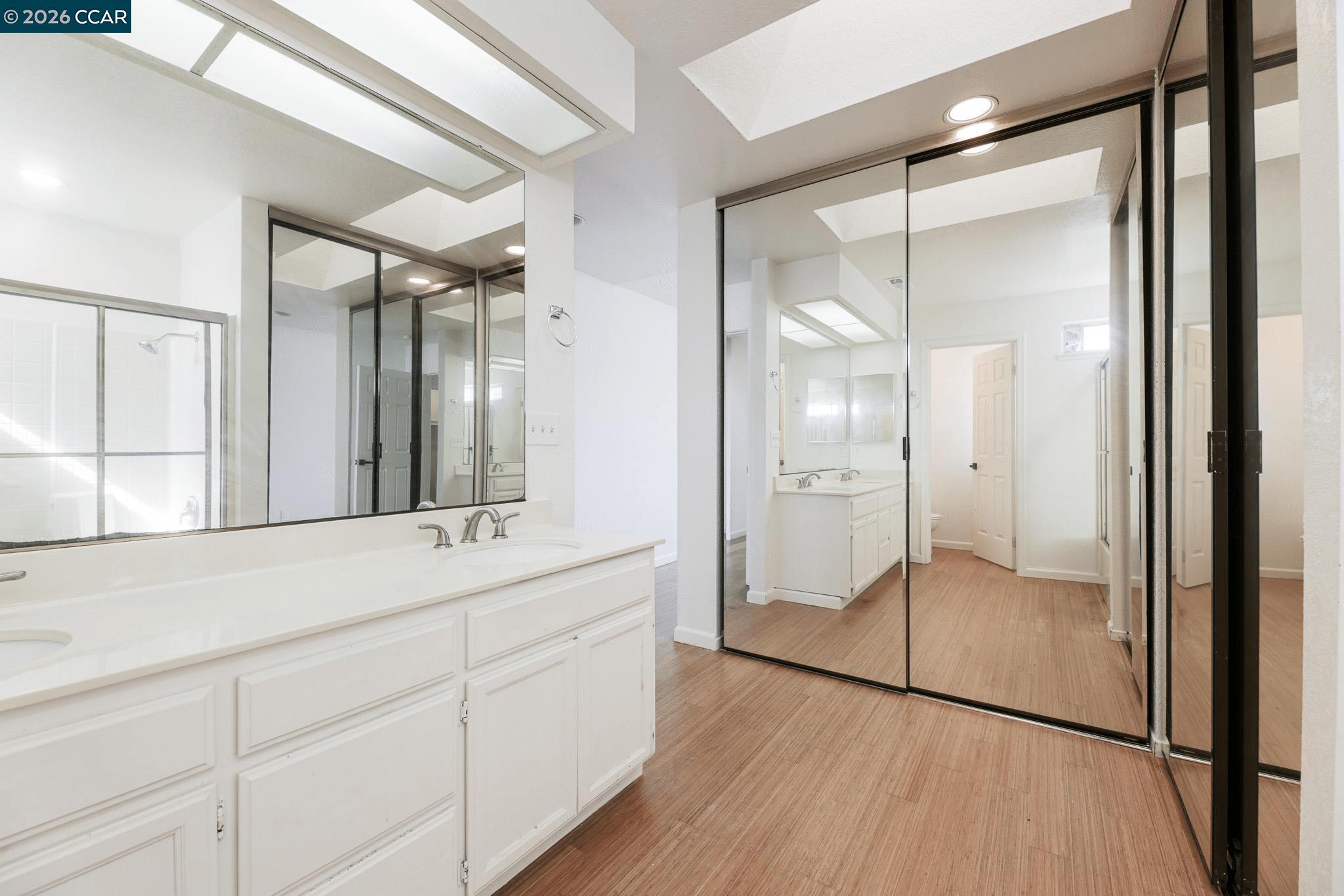 Detail Gallery Image 22 of 27 For 528 Dohrmann Lane, Pinole,  CA 94564 - 4 Beds | 2/1 Baths