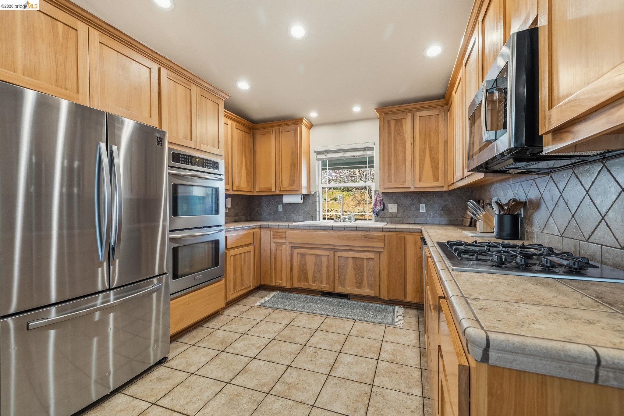 Front Image Thumbnail for EB41125417