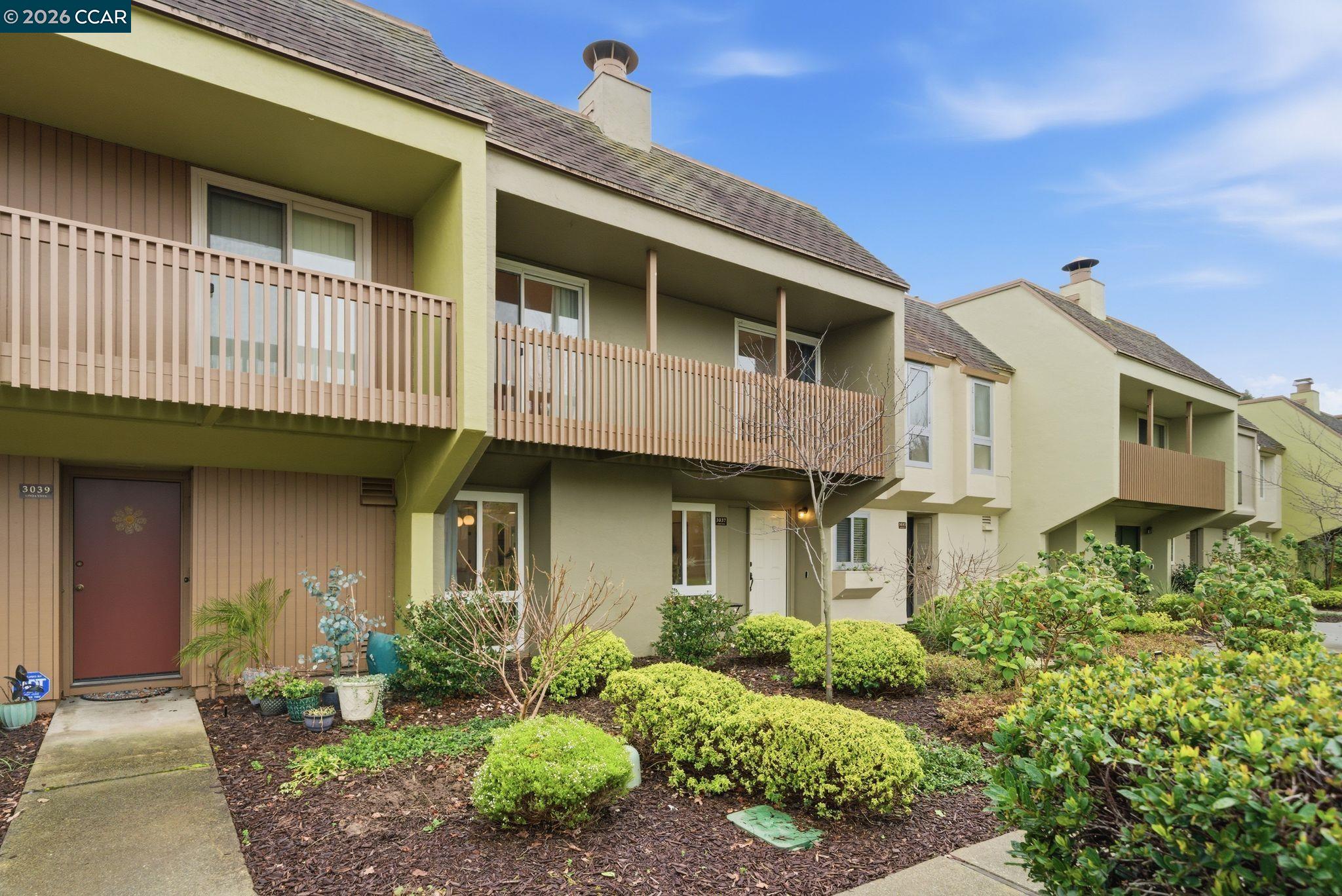 Photo #2: 41125418 Listing: Photo #2