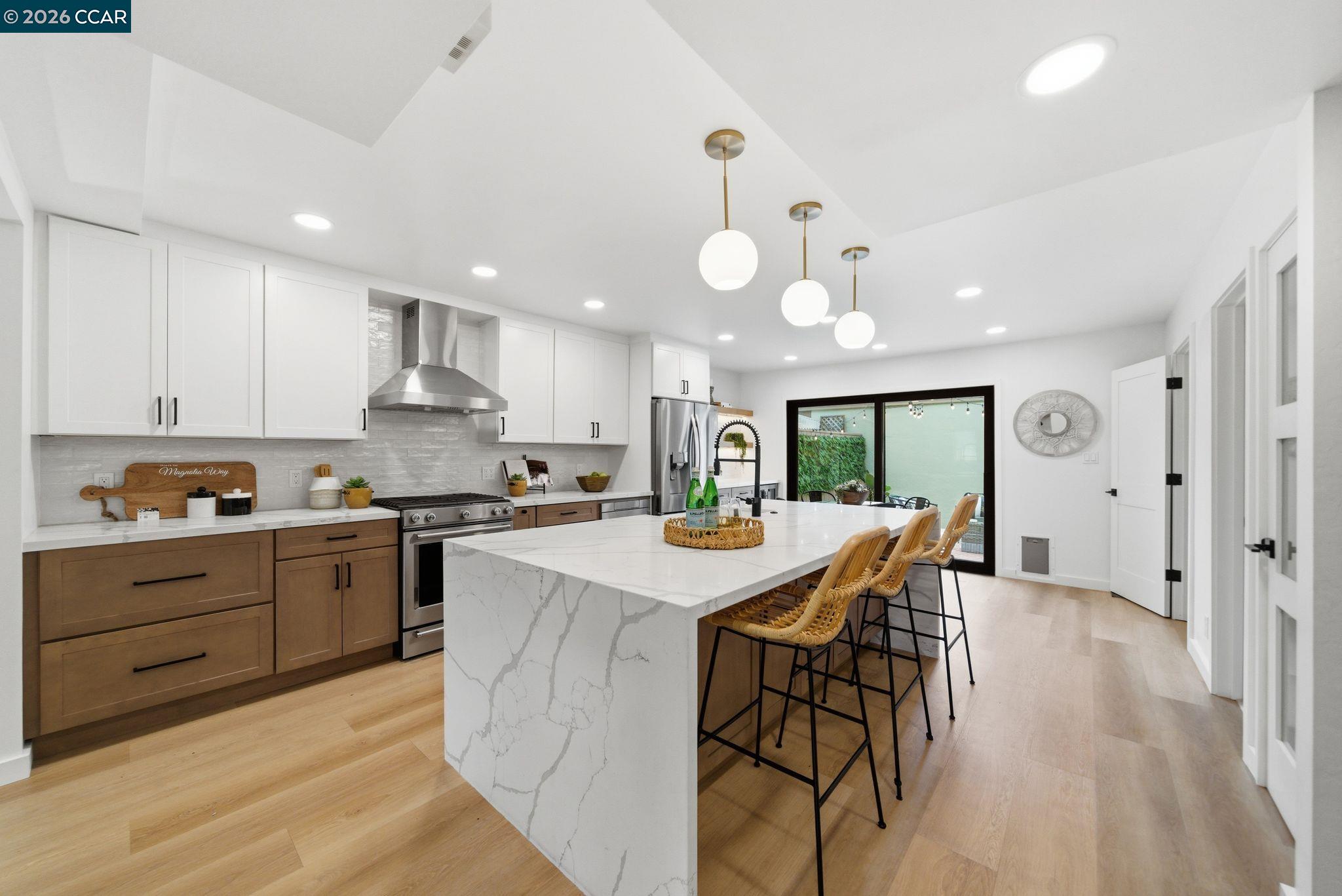 Photo #11: 41125418 Listing: Photo #11