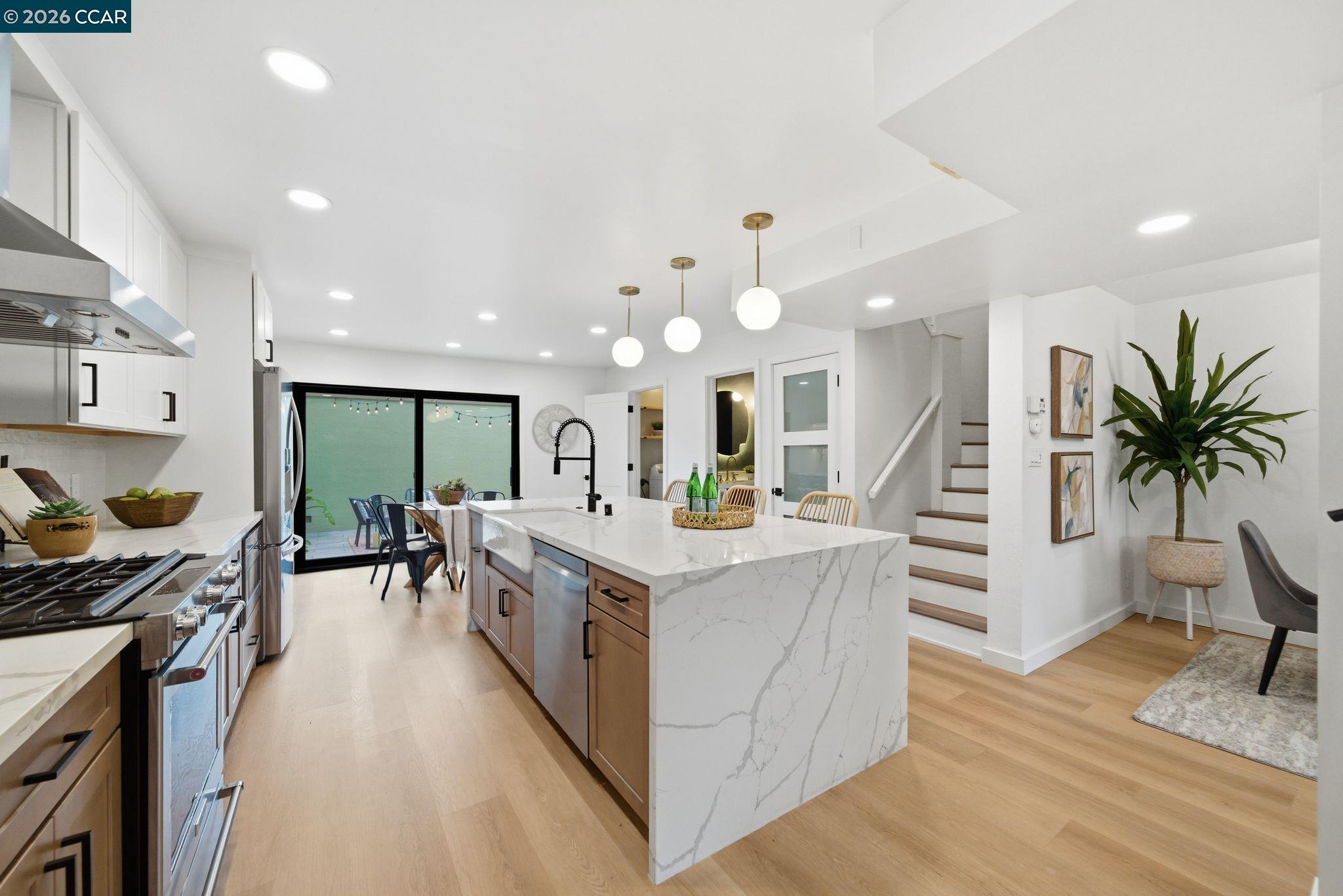 Photo #12: 41125418 Listing: Photo #12