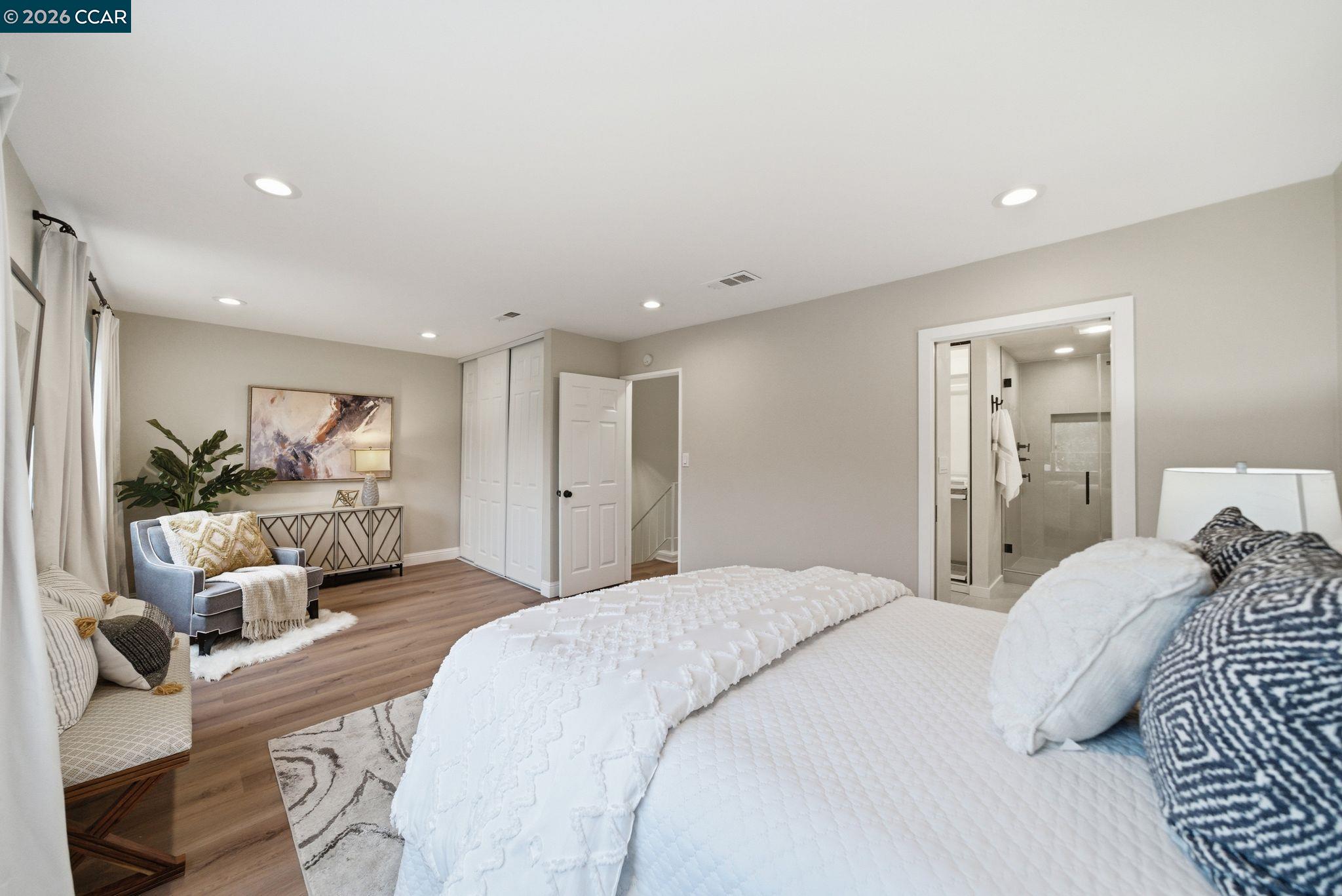 Photo #27: 41125418 Listing: Photo #27