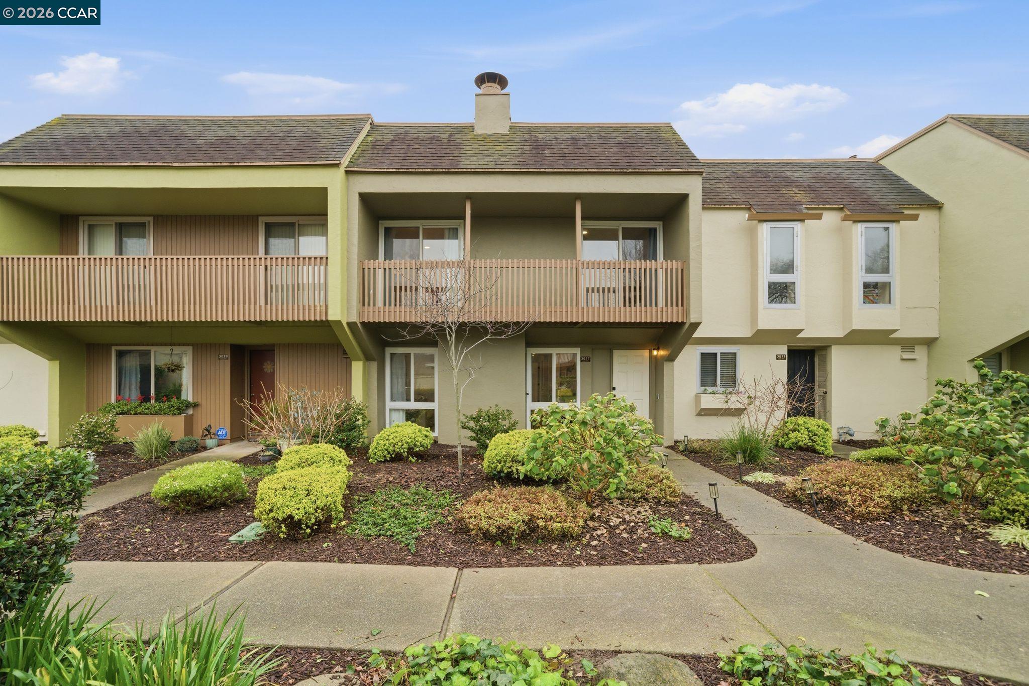 Photo #4: 41125418 Listing: Photo #4