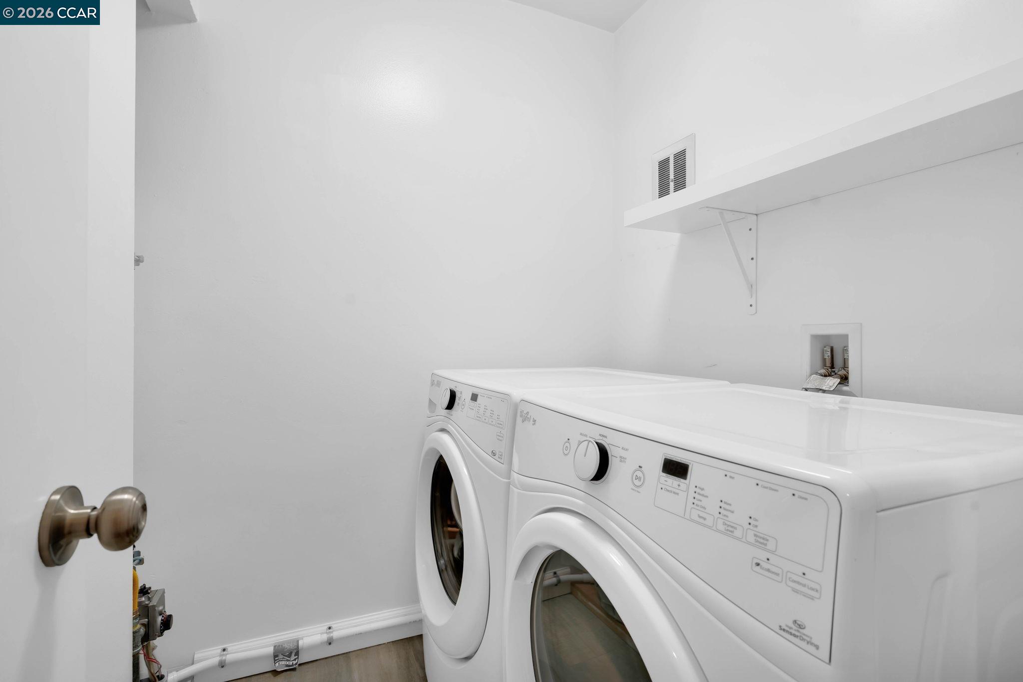 Photo #14: 41125421 Listing: Photo #14