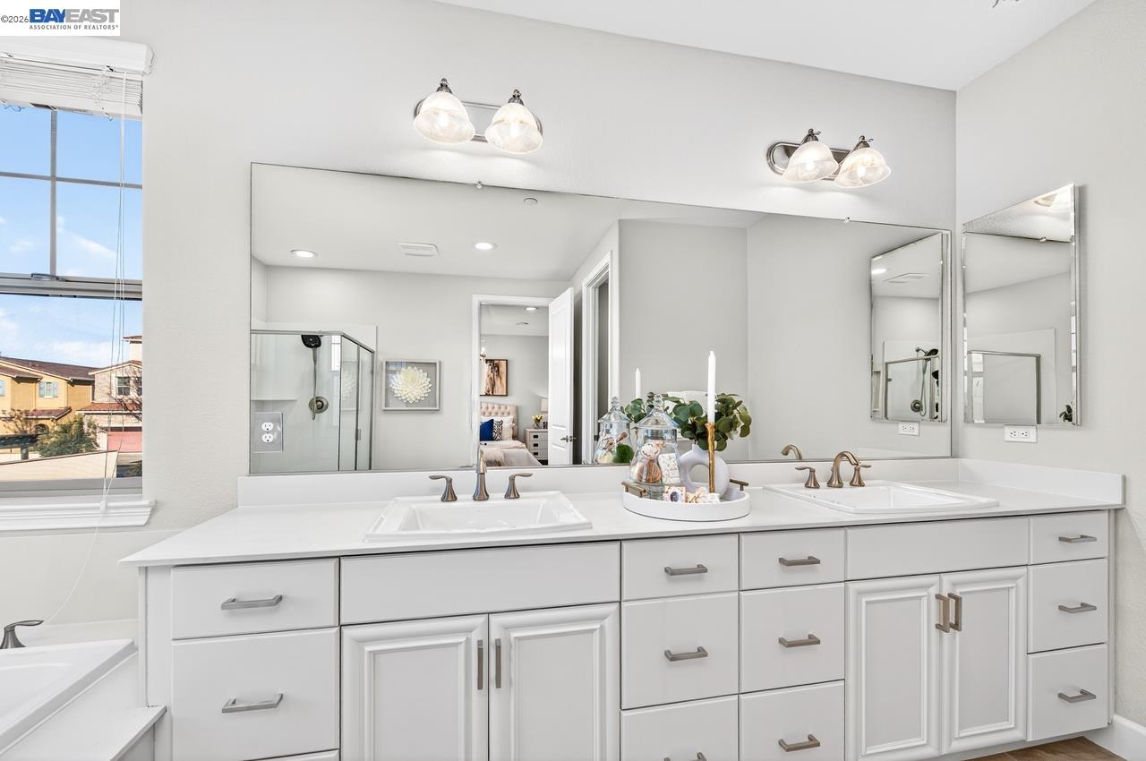 Detail Gallery Image 23 of 39 For 4433 Cherico Ln, Dublin,  CA 94568 - 4 Beds | 3/2 Baths