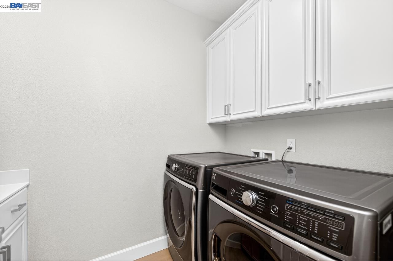 Detail Gallery Image 29 of 39 For 4433 Cherico Ln, Dublin,  CA 94568 - 4 Beds | 3/2 Baths