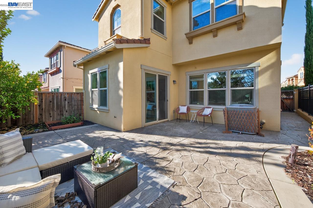 Detail Gallery Image 30 of 39 For 4433 Cherico Ln, Dublin,  CA 94568 - 4 Beds | 3/2 Baths