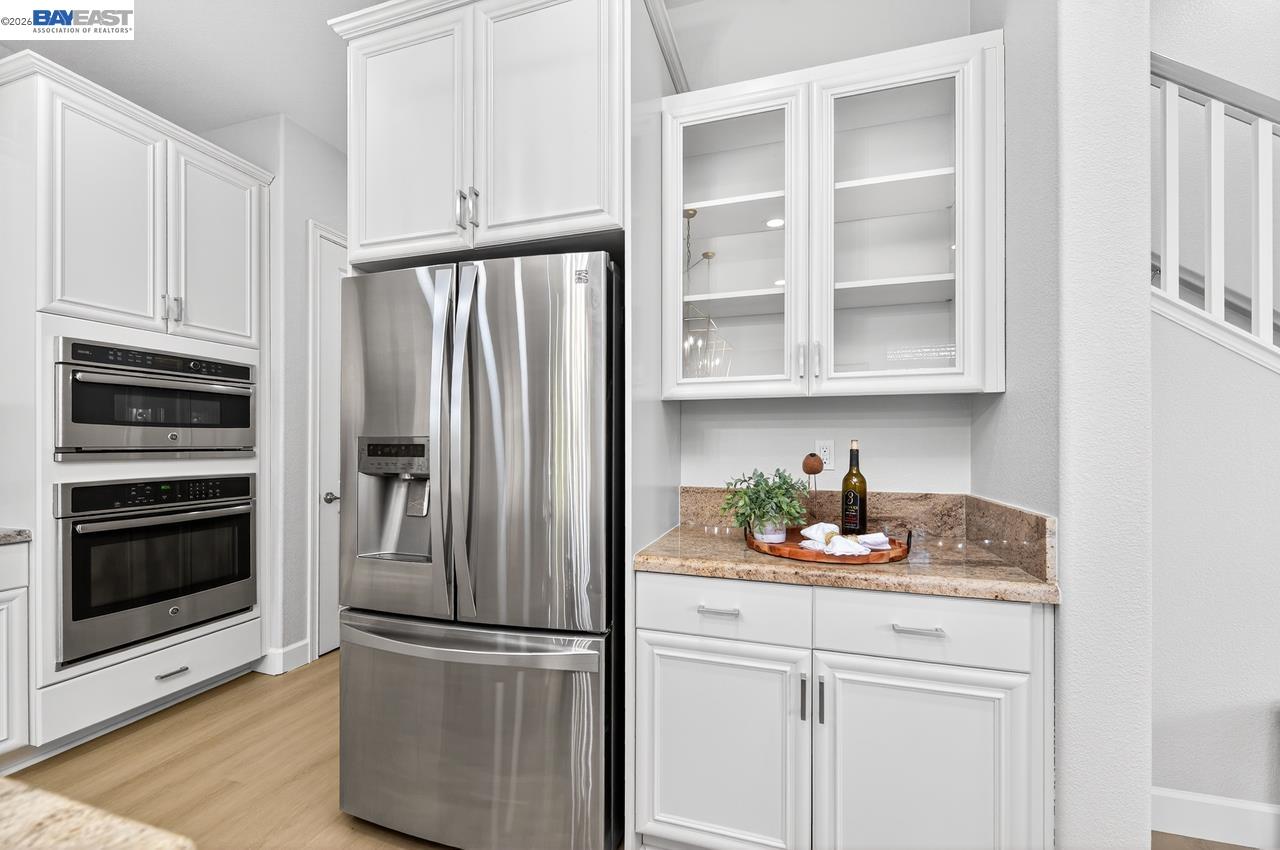 Detail Gallery Image 8 of 39 For 4433 Cherico Ln, Dublin,  CA 94568 - 4 Beds | 3/2 Baths