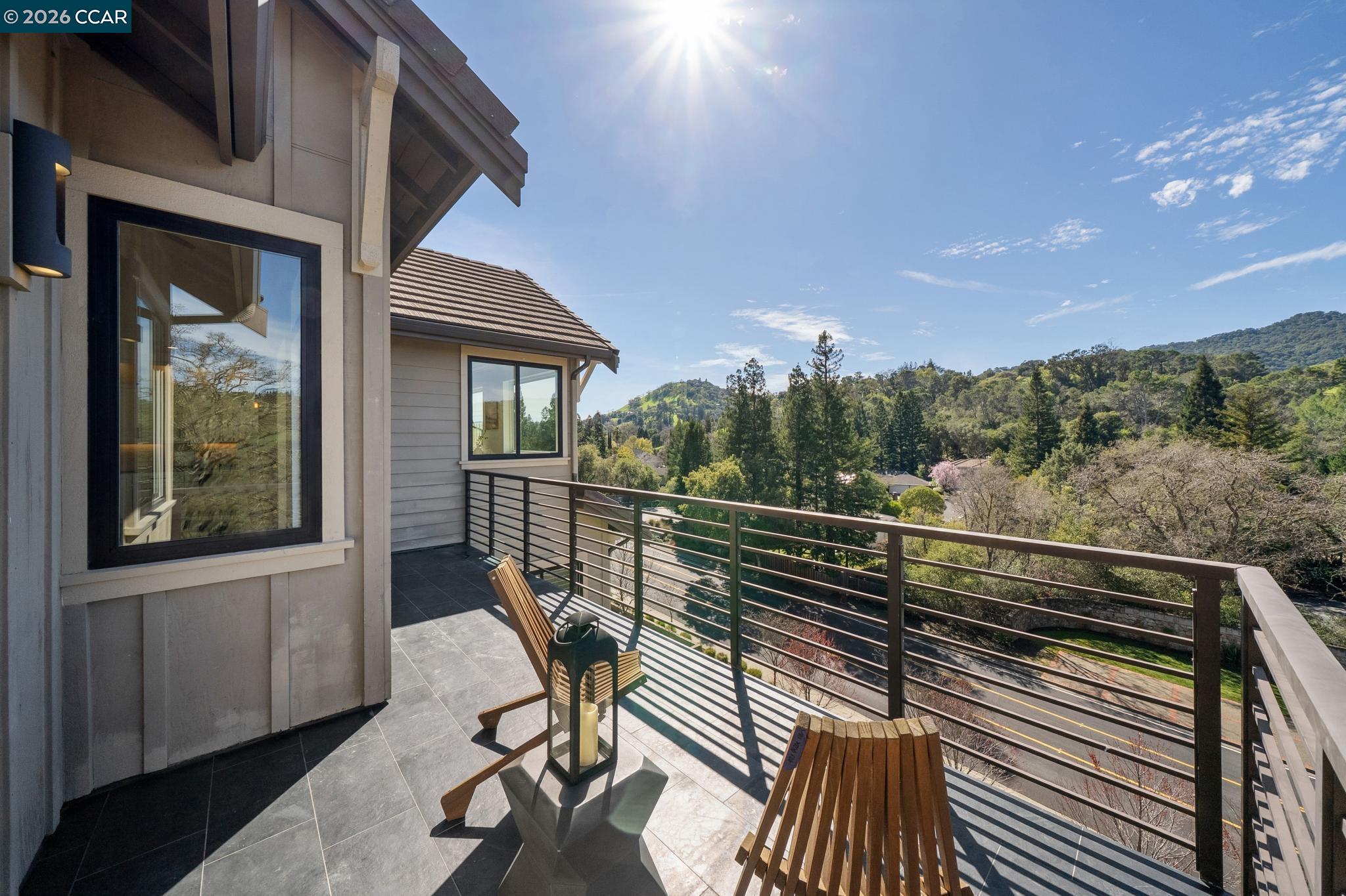 Detail Gallery Image 33 of 60 For 120 Arbor View Ln, Lafayette,  CA 94549 - 4 Beds | 3/1 Baths