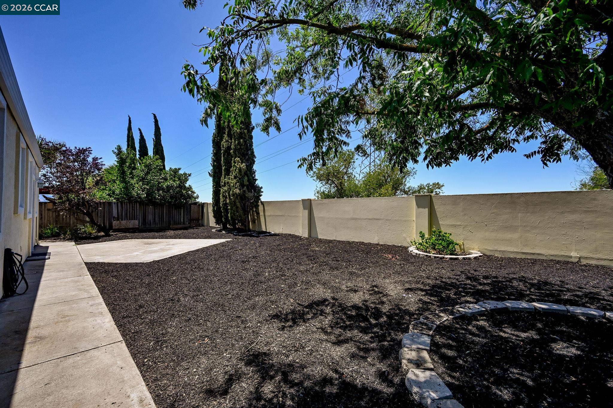 Detail Gallery Image 17 of 20 For 2924 Gelding Ln, Livermore,  CA 94551 - 3 Beds | 2 Baths