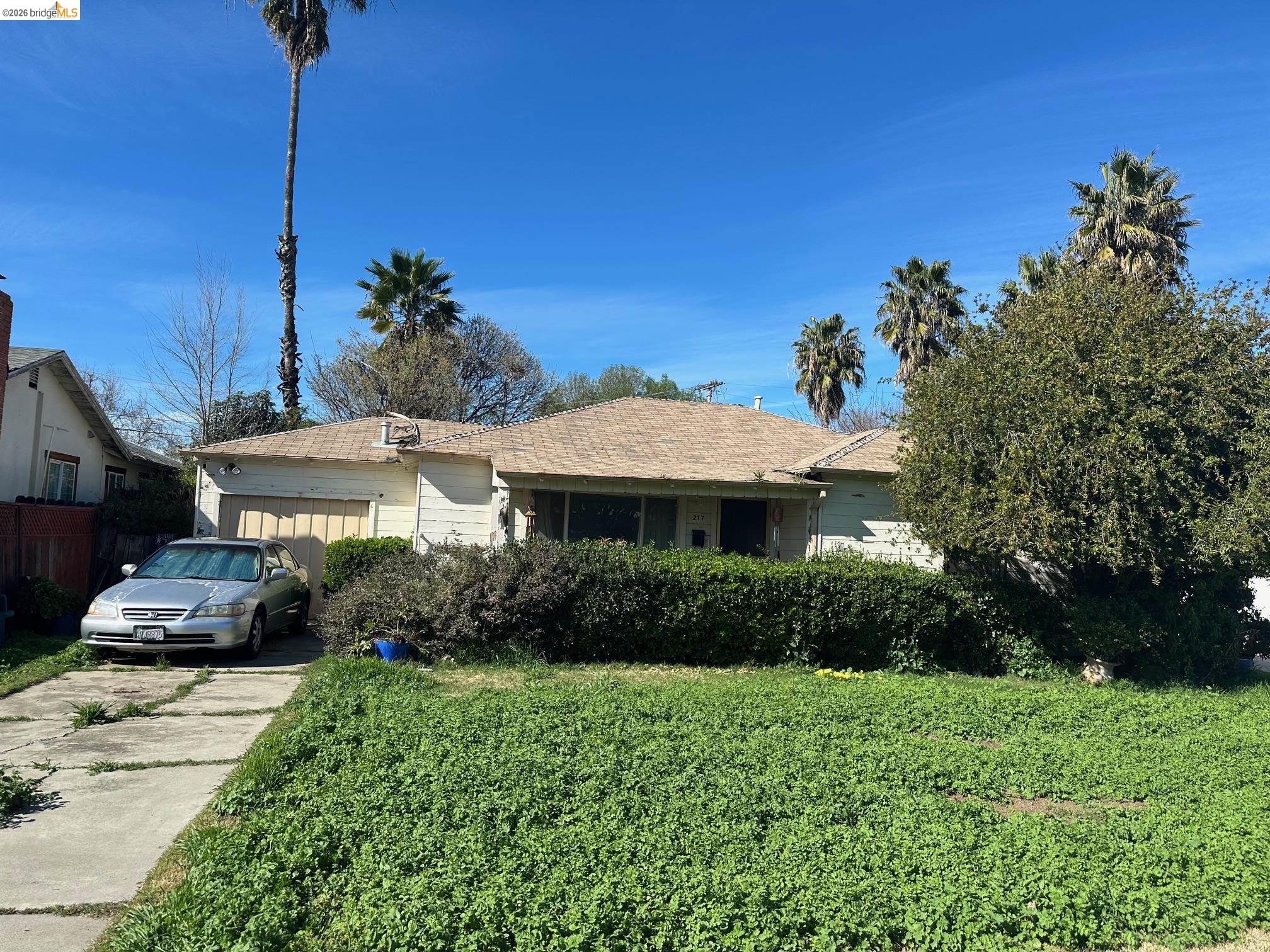 Front Image Thumbnail for EB41125426