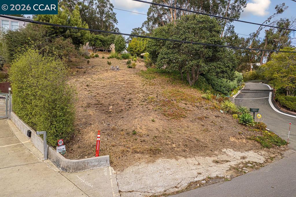 4445 Arcadia, Oakland, CA, 94602