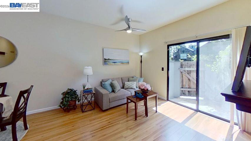 Photo #2: 41125429 Listing: Photo #2